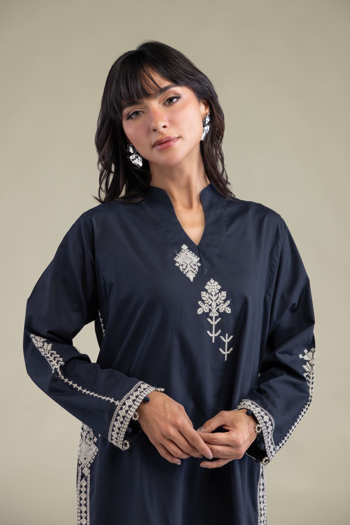 Embroidered Cambric Short Cambric Kurta - T-A113-26-101EI2-VG
