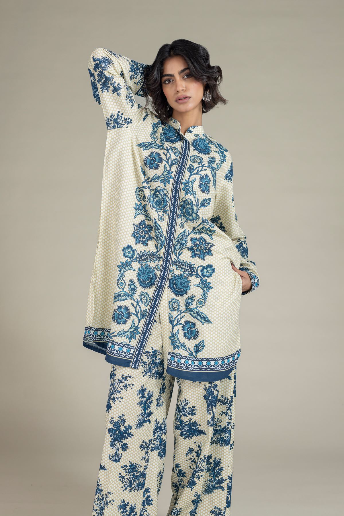 Printed Raw Silk Kurta - 25-10-12E3-07TA-VG