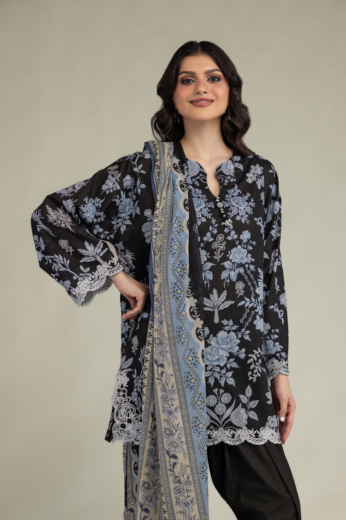 Embroidered Lawn Black Lawn Dupatta - 1-26-250-B-H1-VG