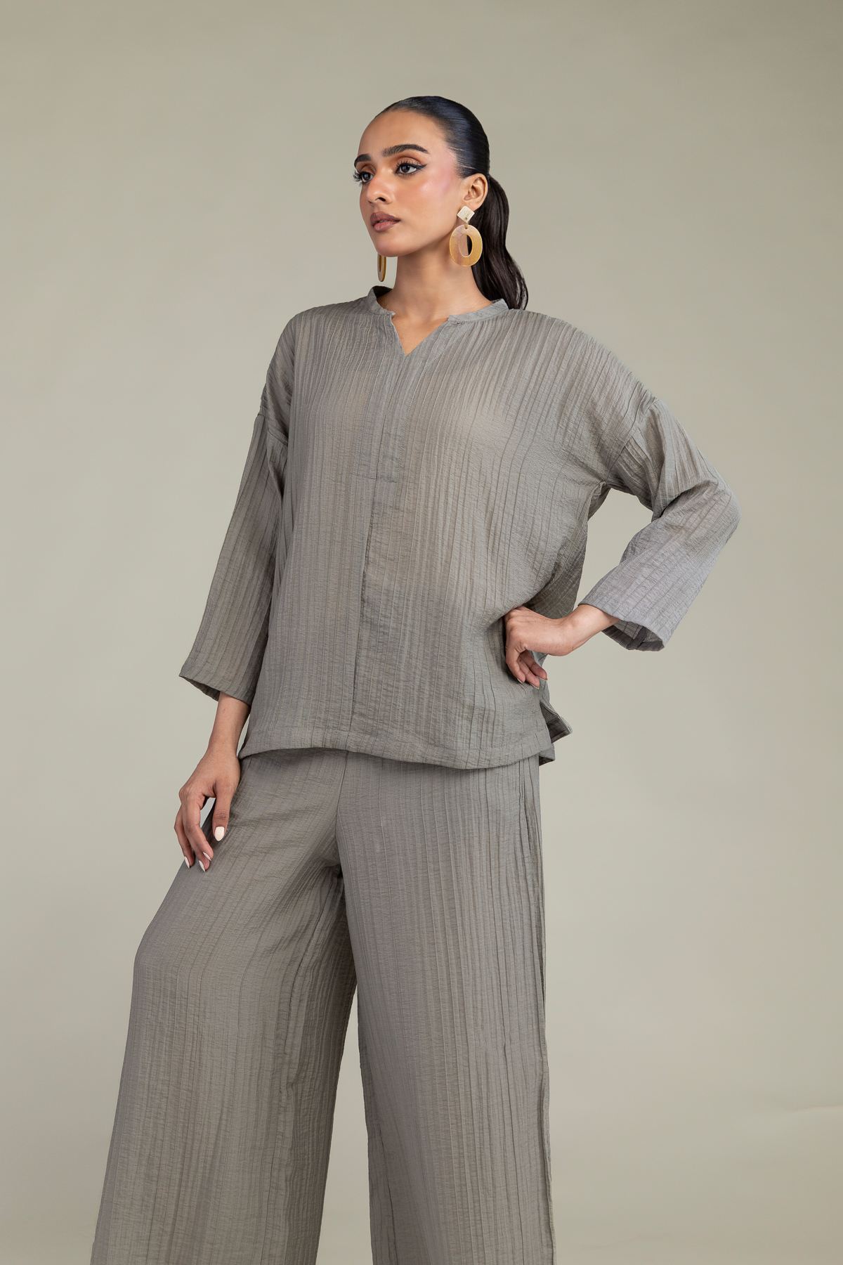Dyed Blended Crinkle Crinkle V-Neck Blouse - 14-26-304-A-D1-VG
