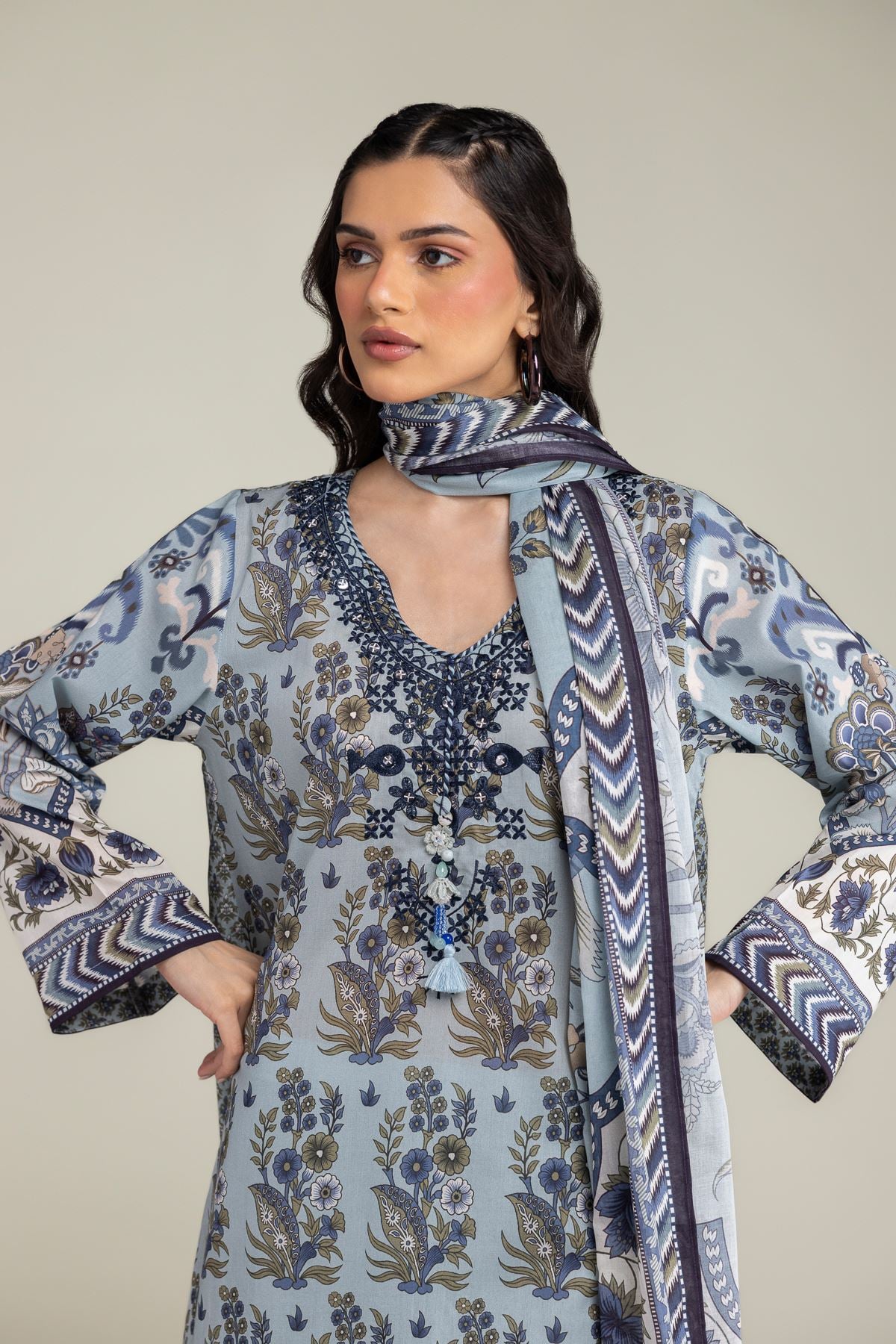 Embroidered Lawn Lawn Tailored 3-Piece - B1-2-26-106-A-C-VG