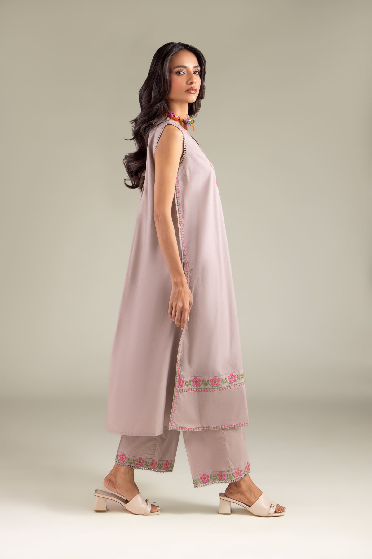 Embroidered Cambric Floral Straight Pants - 1-26-146-A-C-VG