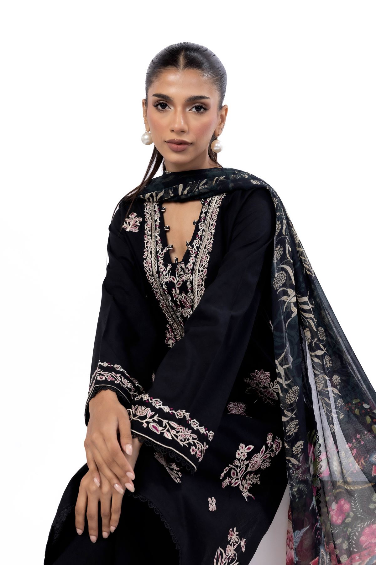 Embroidered Cambric Tailored 3 Piece - 2-26-105-A-E-VG