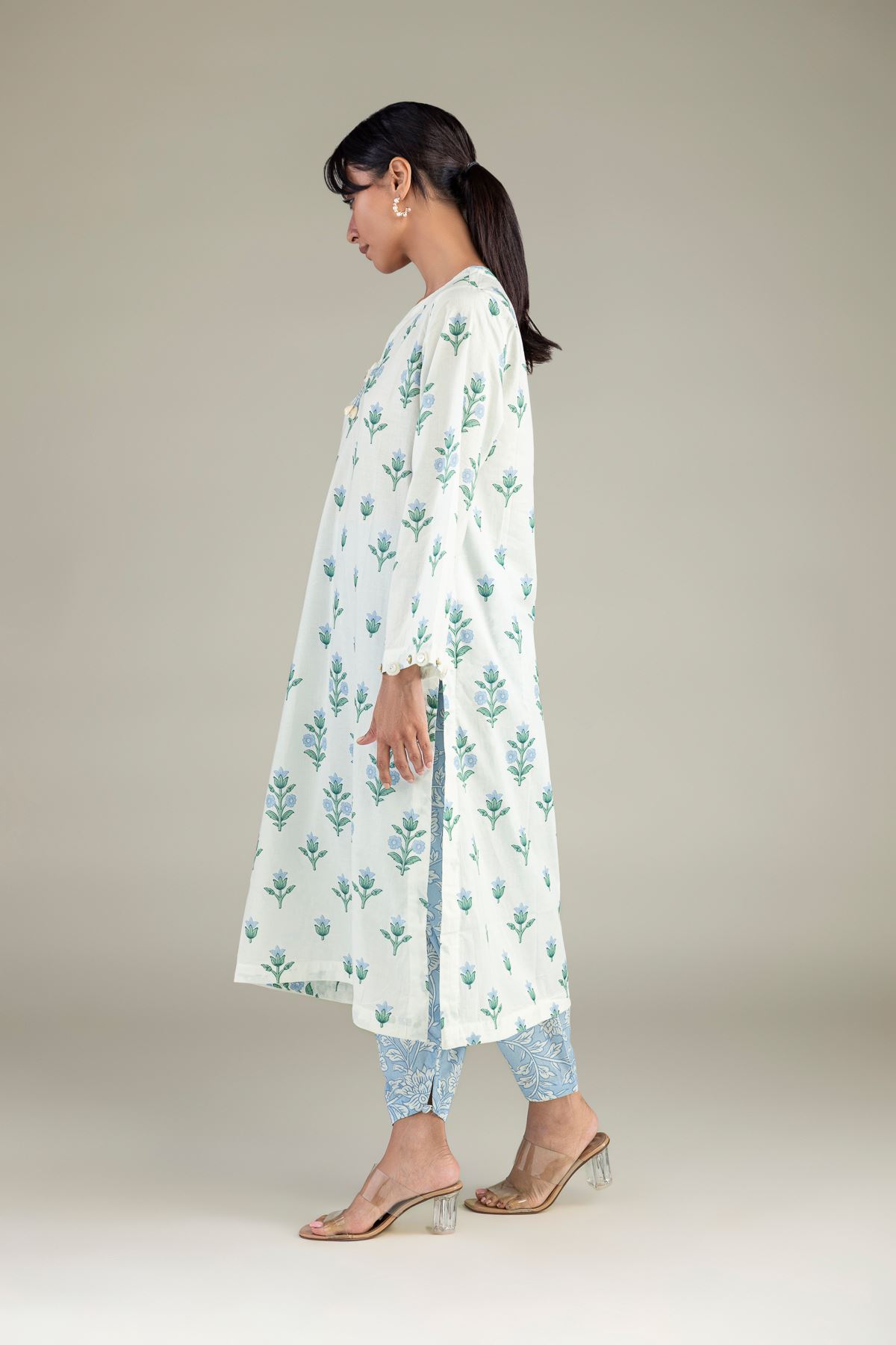 Cambric Floral Cambric Shalwar - 2-26-303-B-F1-VG