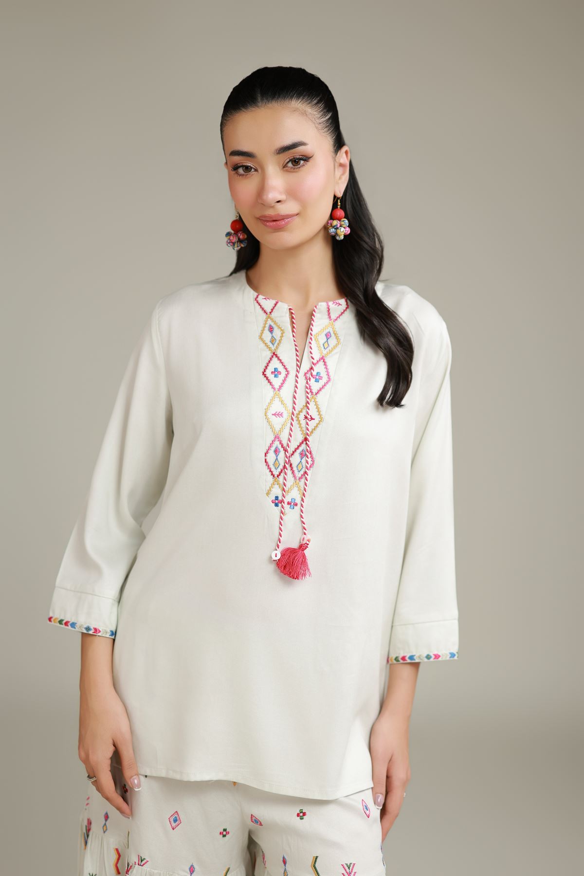Embroidered Viscose Crepe Short Embroidered Tunic - 6-26-103-A-A-VG