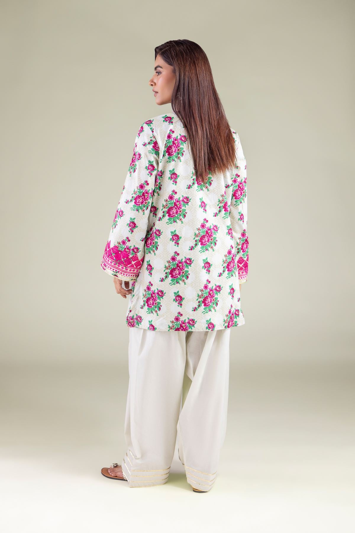 Embroidered Cambric Kurta - 1-26-125-A-C-VG