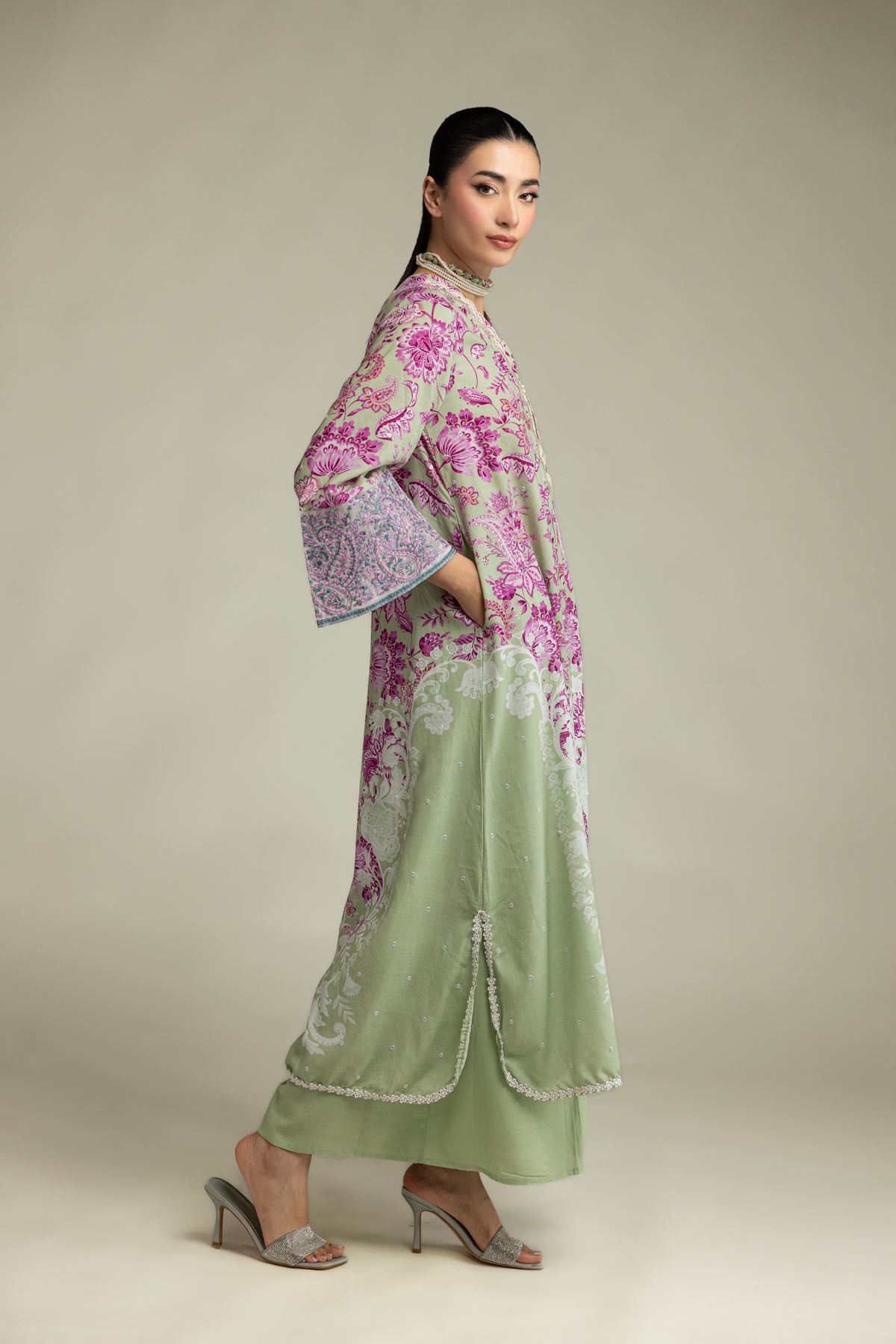 Embroidered Raw Silk Silk Mint Pants - 2-26-212-A-A1-VG
