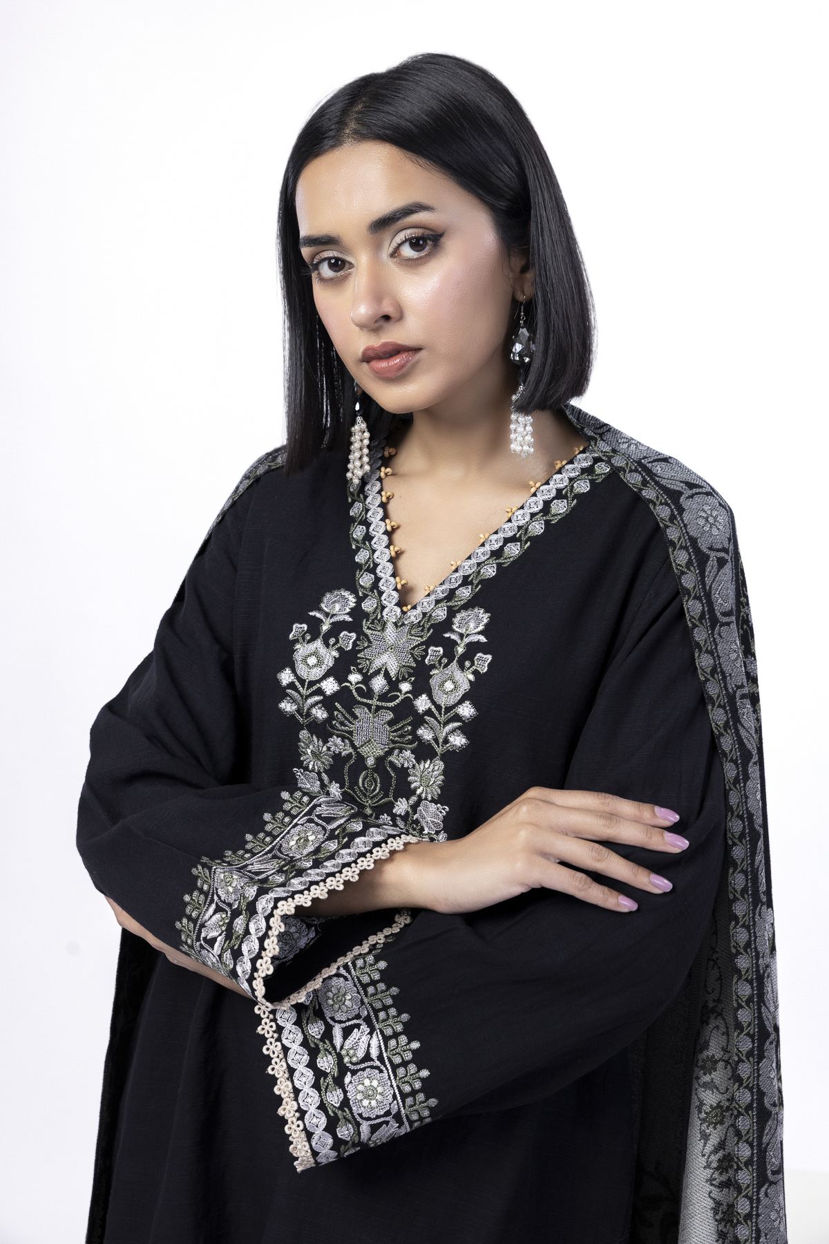 Embroidered Khaddar Fabrics 3 Piece - KW67B-VG