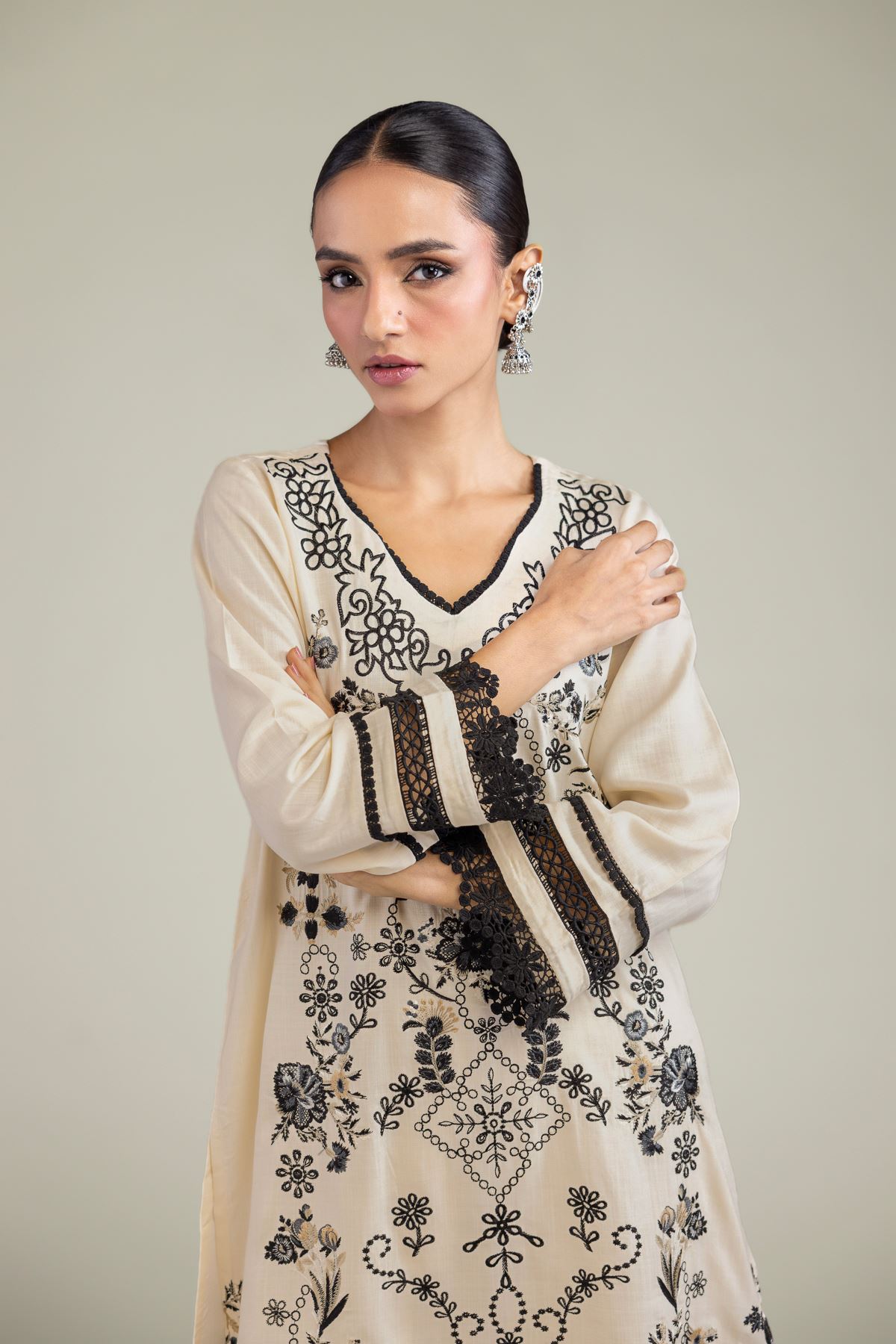 Embroidered Raw Silk Raw Silk Kurta - 2-26-209-A-D1-VG
