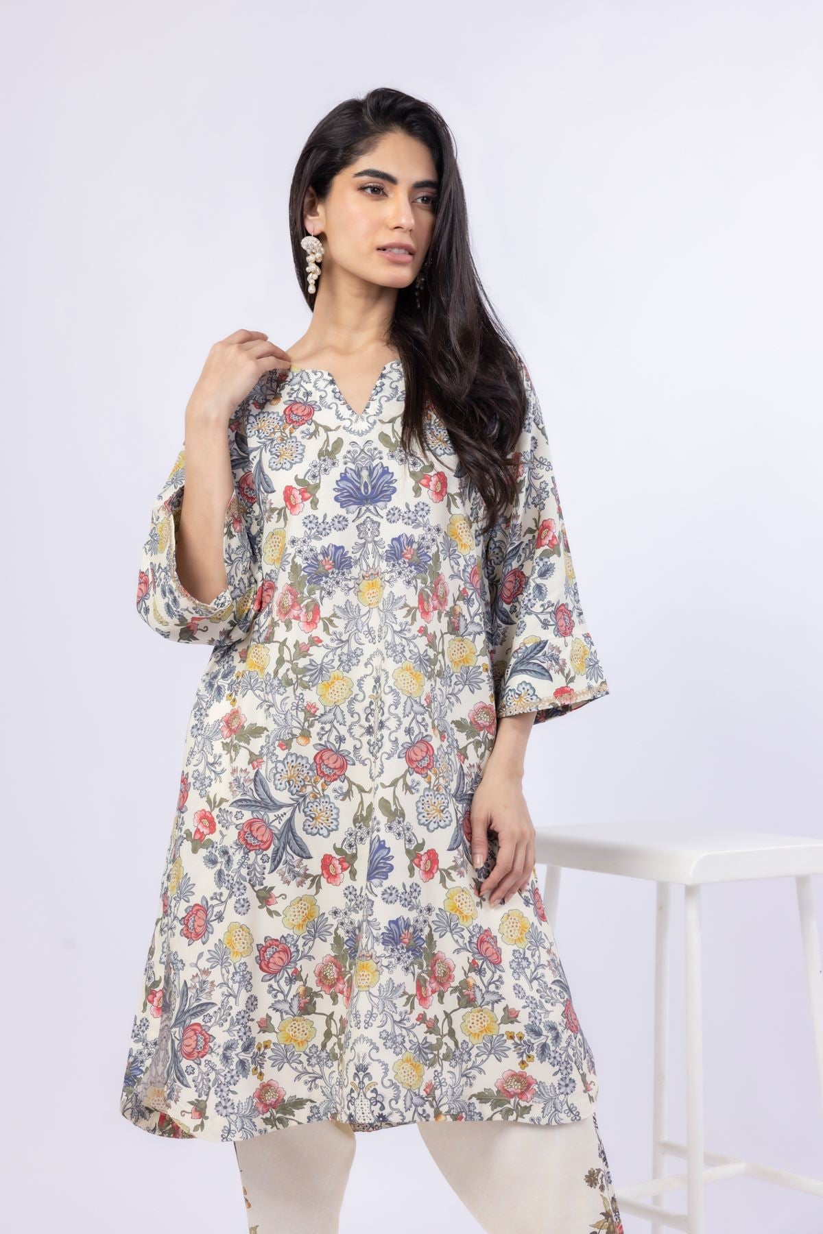 Embroidered Russian Raw Silk Kurta - 25-08K3-08TA-VG