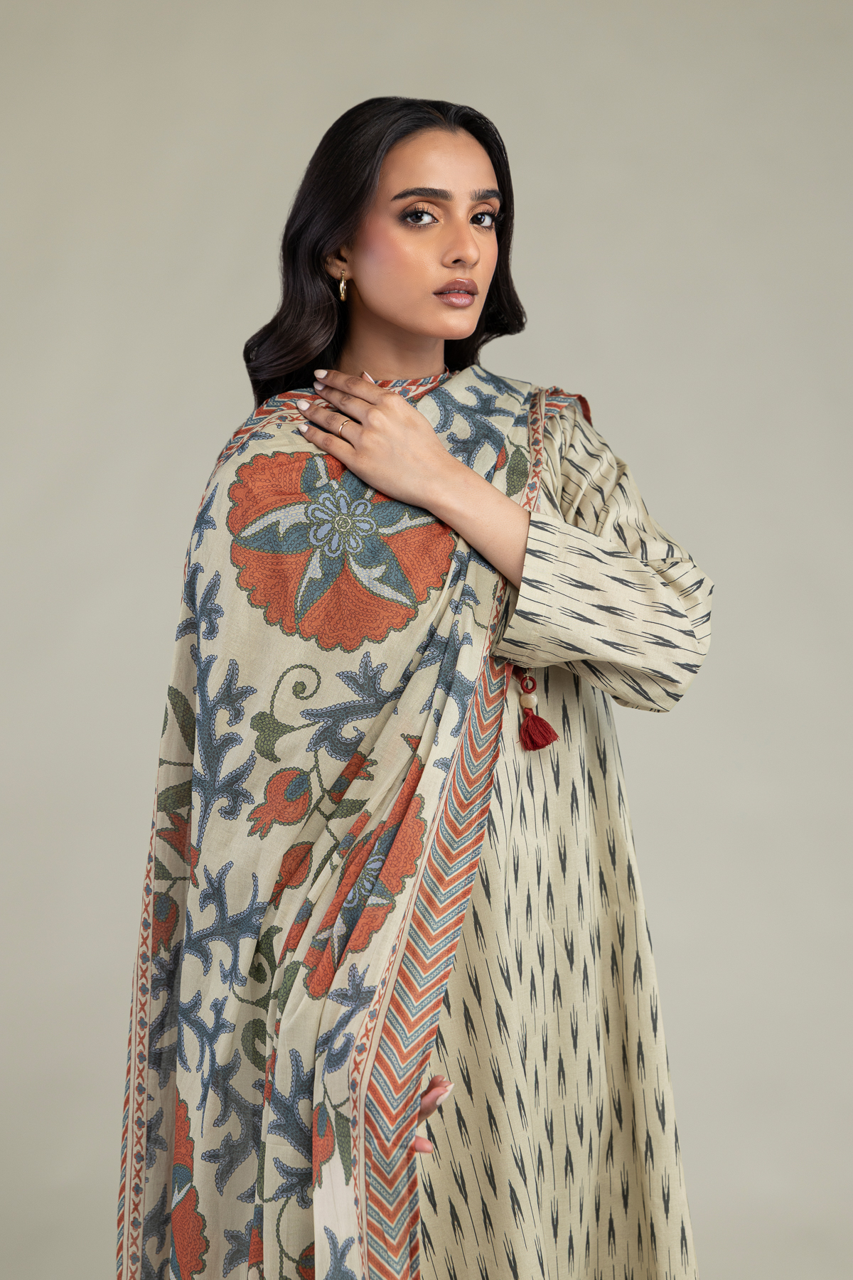 Printed Lawn Floral Lawn Dupatta - 1-26-250-B-H1-VG
