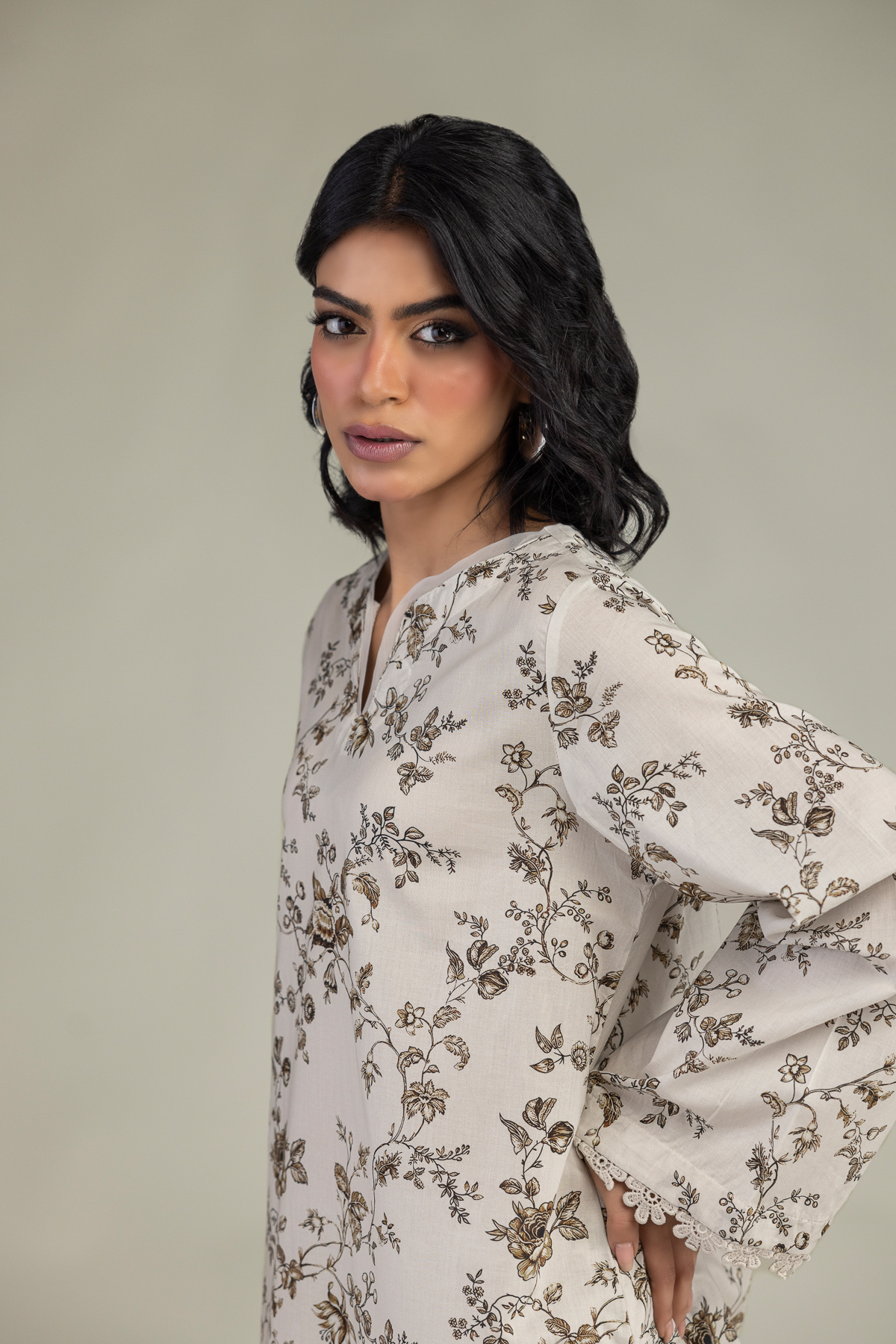 Embroidered Cambric Floral Cambric Kurta - 1-26-240-A-I1-VG