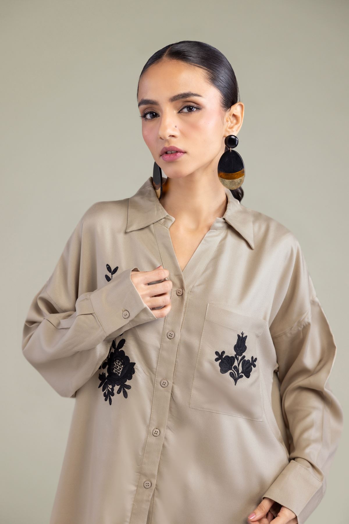 Embroidered Viscose Crepe Floral V-Neck Shirt - 6-26-202-A-D1-VG