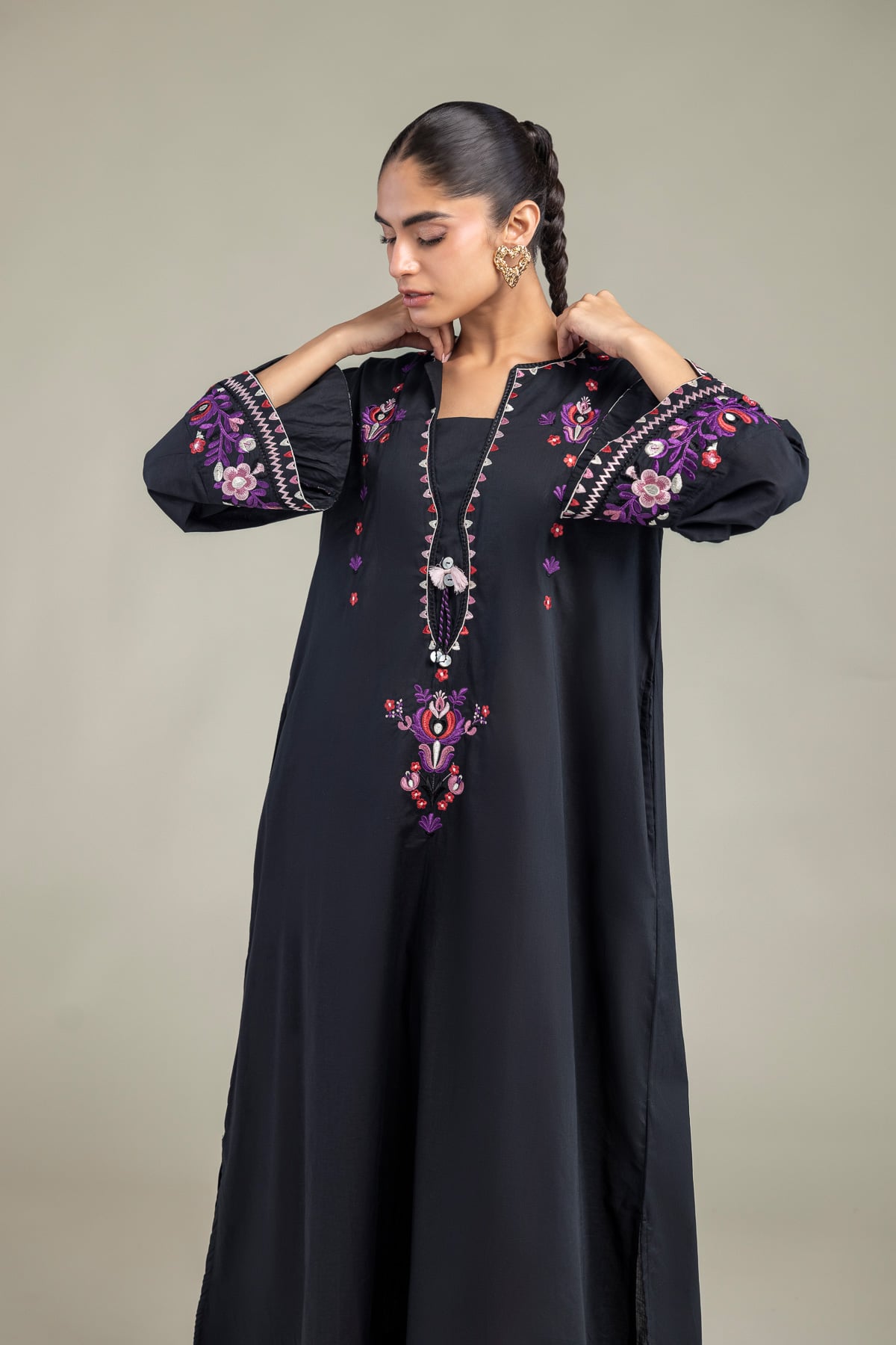 Embroidered Cambric Black Cambric Kurta - A22-26-214FH1-VG