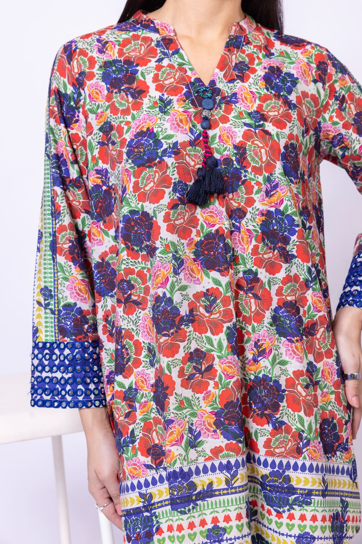 Embroidered Raw Silk Kurta - 25-09-9S1-07TB-VG