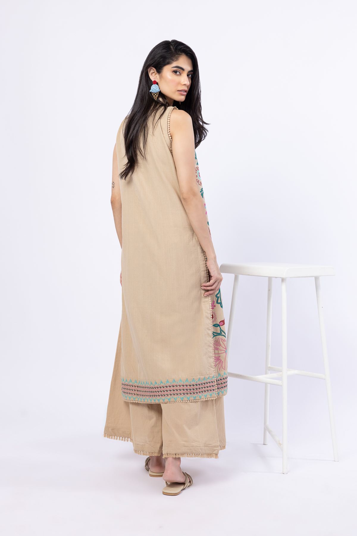 Embroidered Handwoven Cotton Kurta - 25-09-11E3-07TA-VG