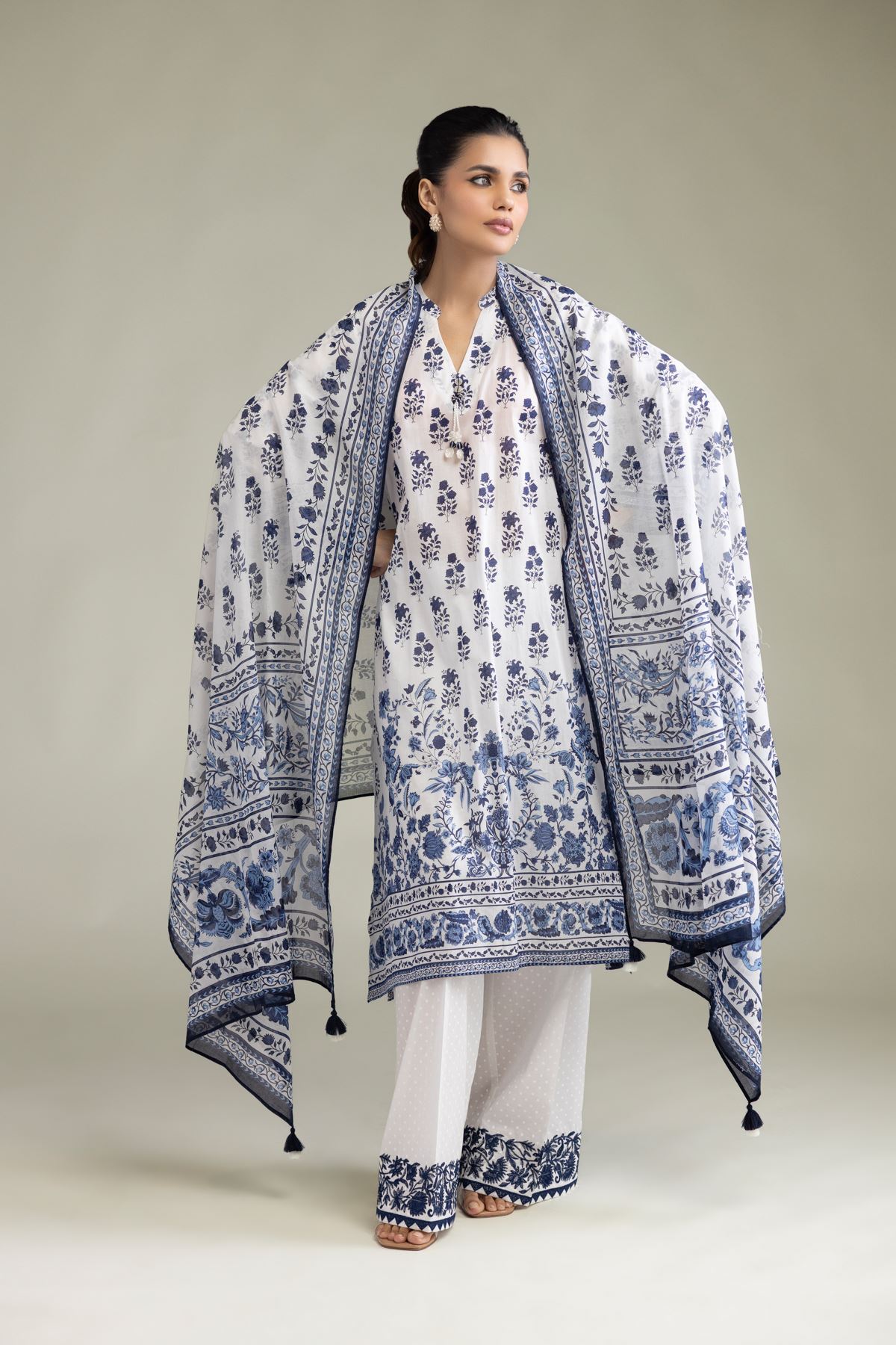 Embroidered Lawn Lawn Tailored 3-Piece - 1-26-309-B-D1-VG