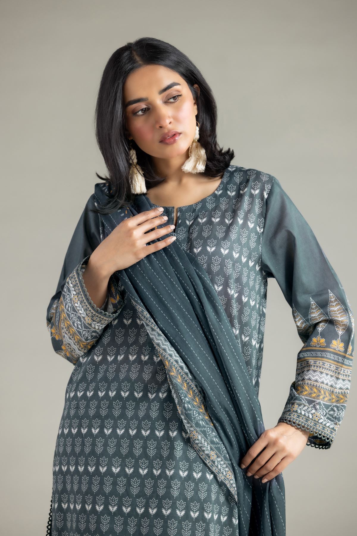 Printed Lawn Printed Lawn Suit - T-A22-26-109FJ2-VG