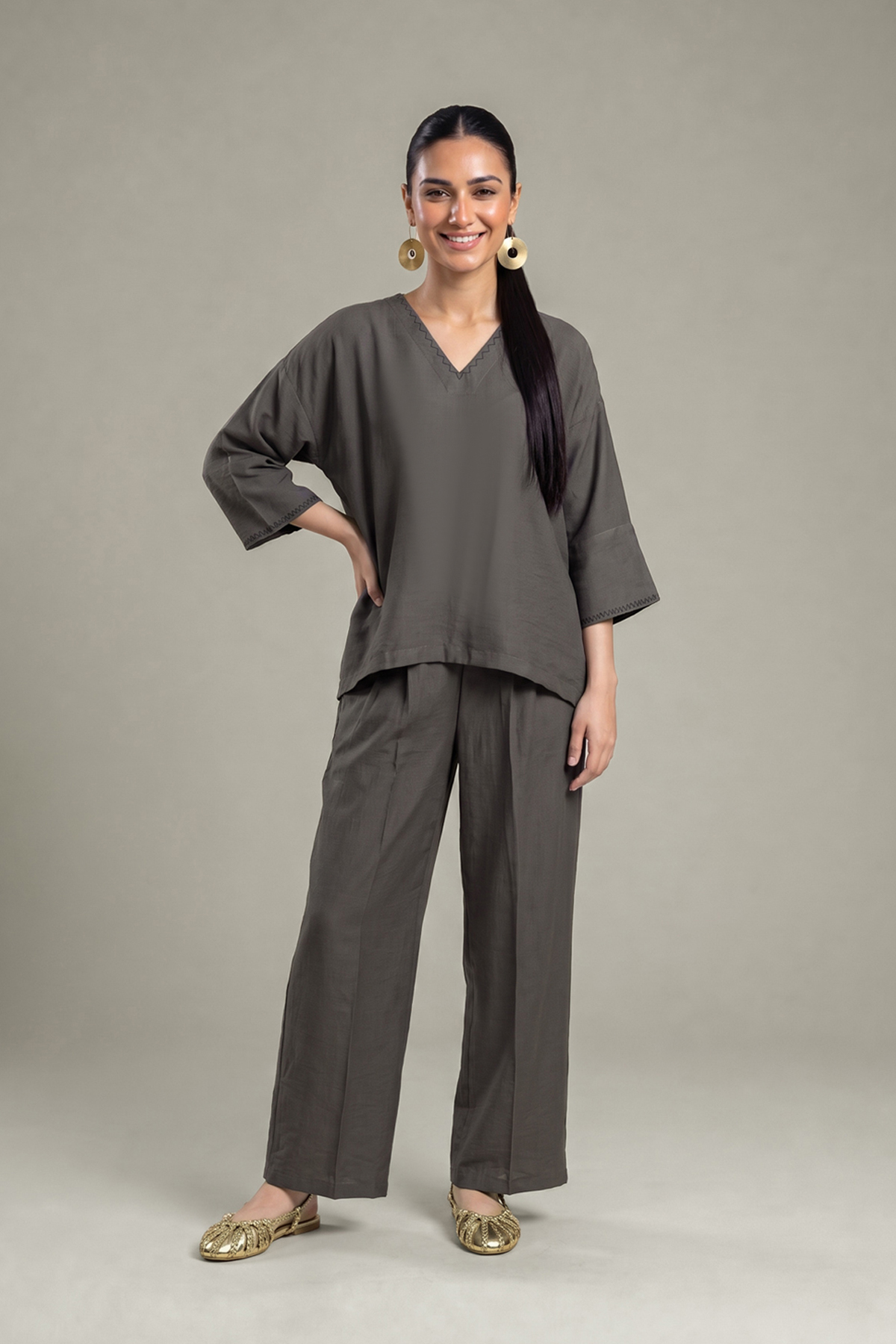 Dyed Crepe Solid V-Neck Tunic - 1-26-409-A-A-VG