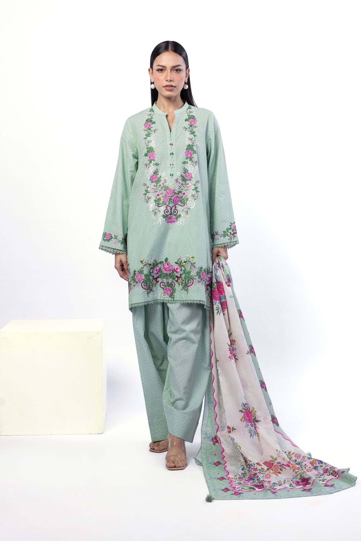 Embroidered Cotton Dobby Tailored 3 Piece - T-A33-26-106FC-VG