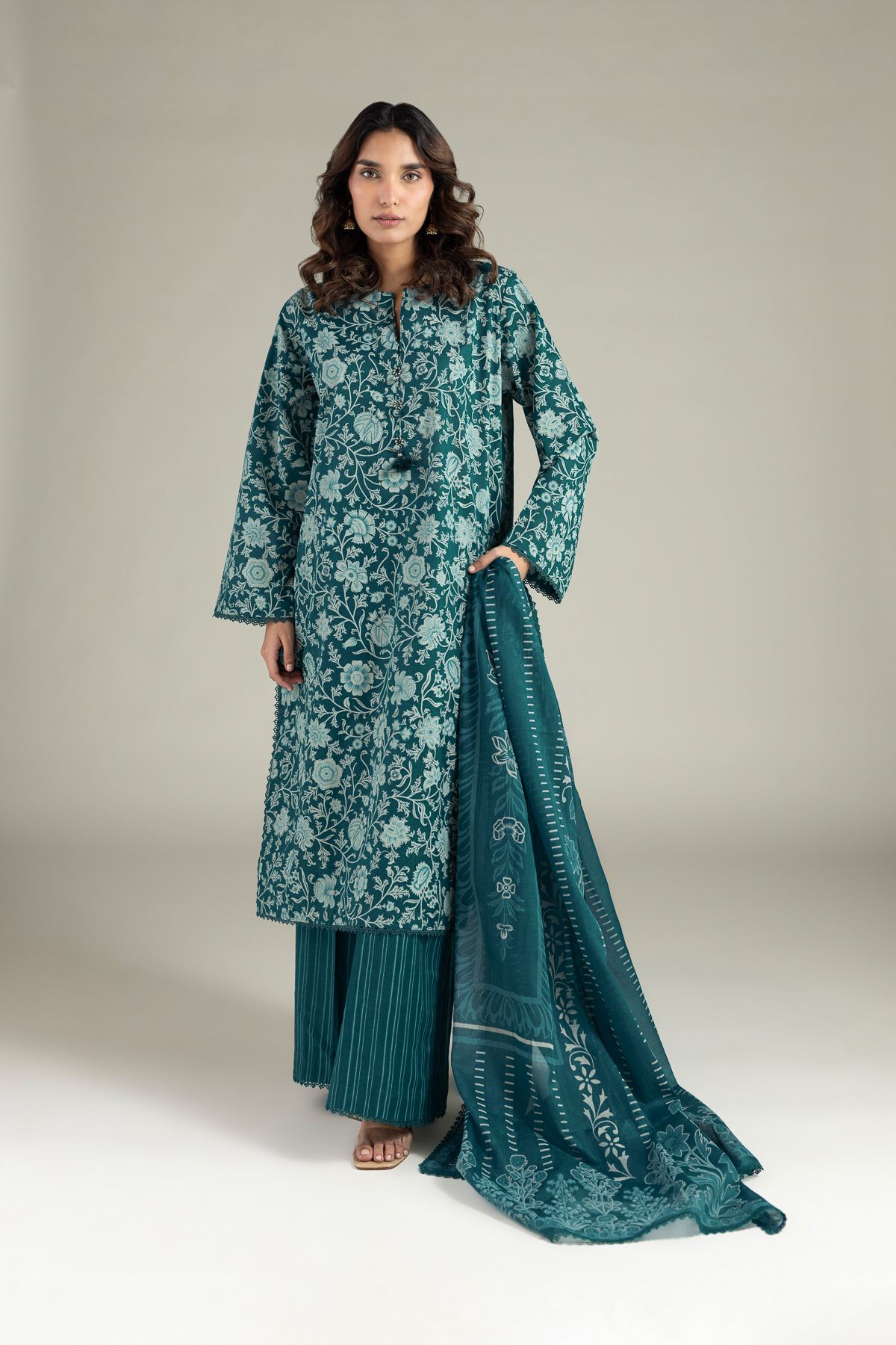 Printed Lawn Tailored 3 Piece - T-A22-26-107FA-VG