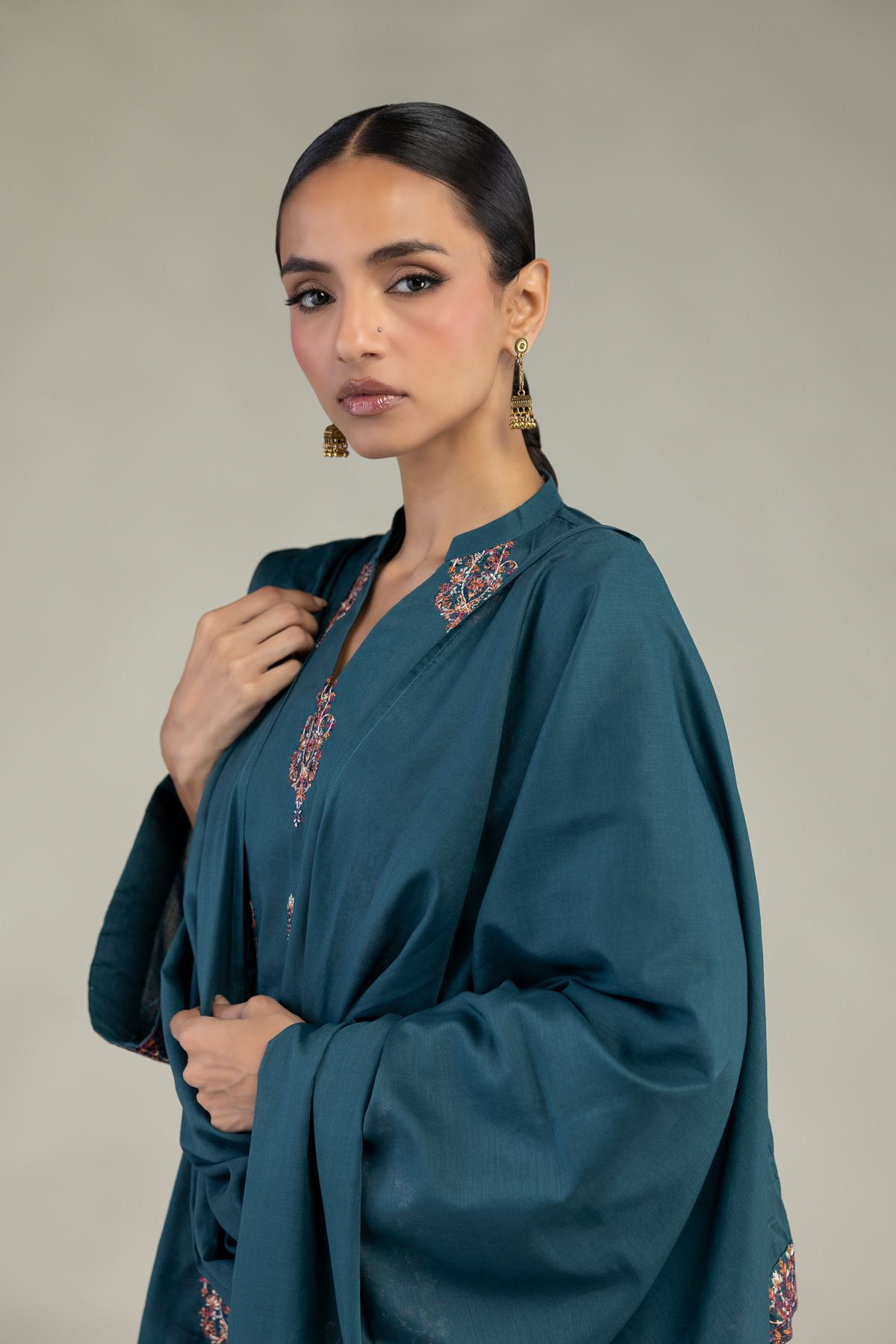 Embroidered Lawn Lawn Dupatta - 1-26-325-A-I1-VG