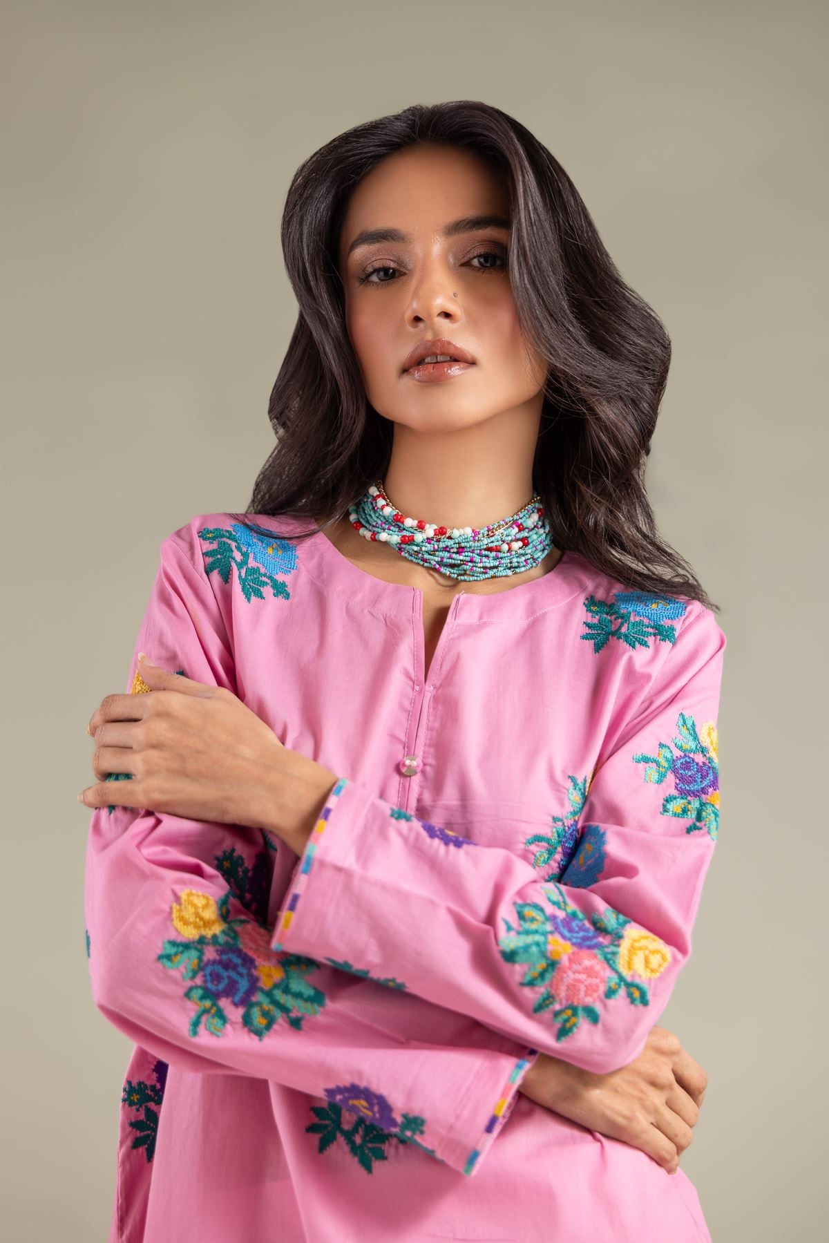Embroidered Cambric Floral Buttoned Kurta - 1-26-108-A-F-VG