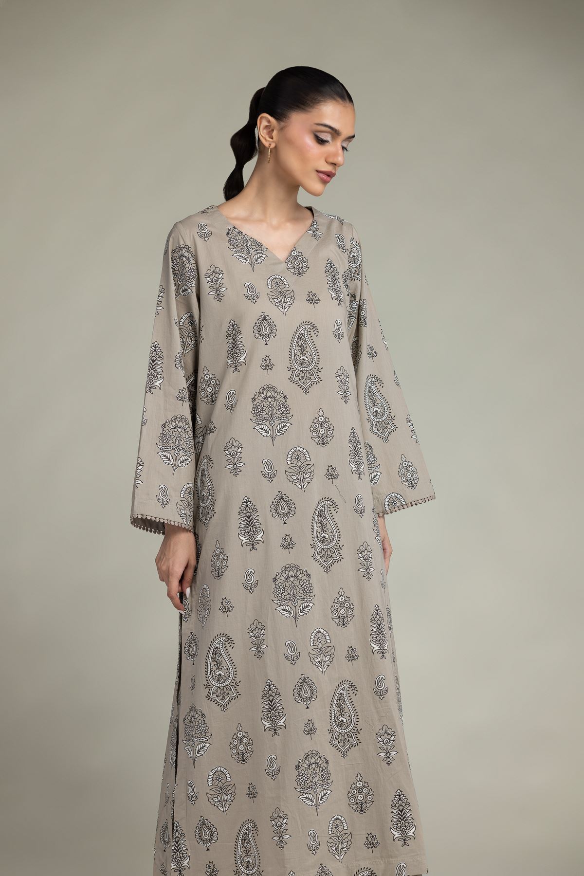 Printed Cambric Paisley Floral Kurta - 8-26-303-A-C1-VG
