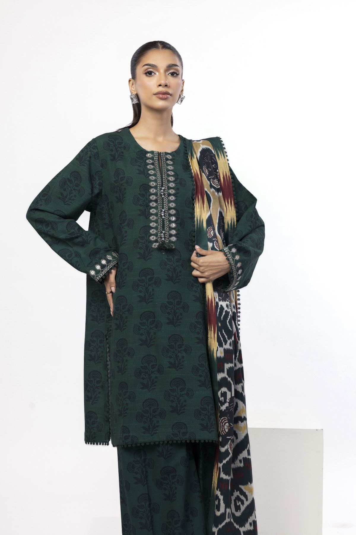 Embroidered Khaddar Tailored 3 Piece - MT15AST-VG
