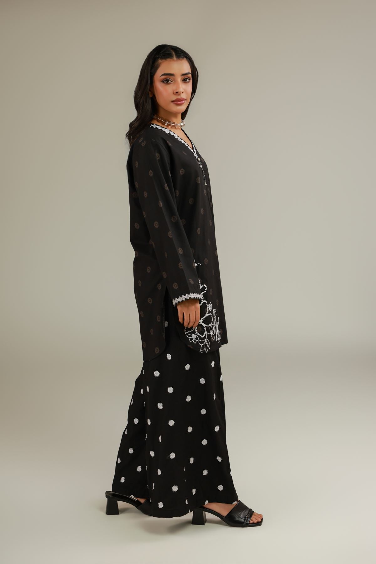 Embroidered Cotton Dobby Black Cotton Kurta - 1-26-124-A-A-VG