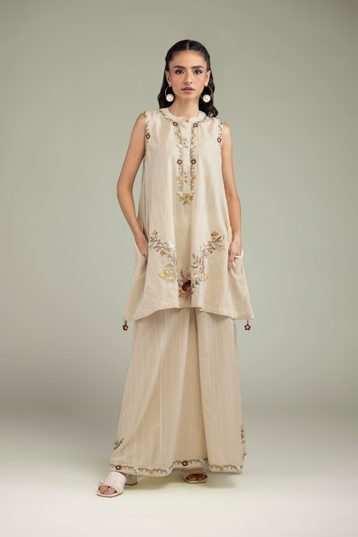 Embroidered Textured Cotton Beige Sleeveless Kurta - 1-26-213-A-B1-VG