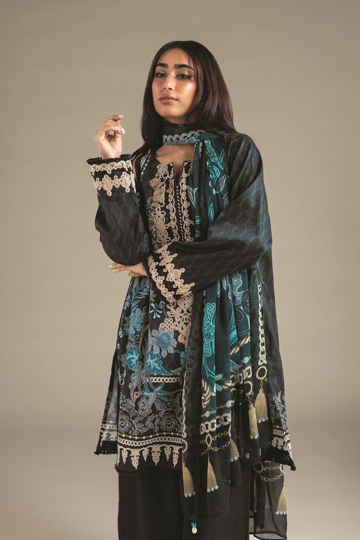 Embroidered Satin Three-Piece Tailored Suit - T-A22-26-107FA-VG