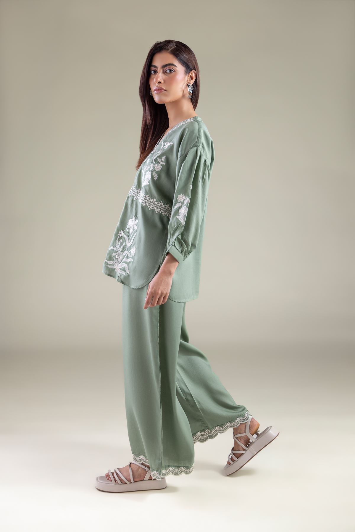 Embroidered Textured Weave Trousers - 6-26-104-A-F-VG