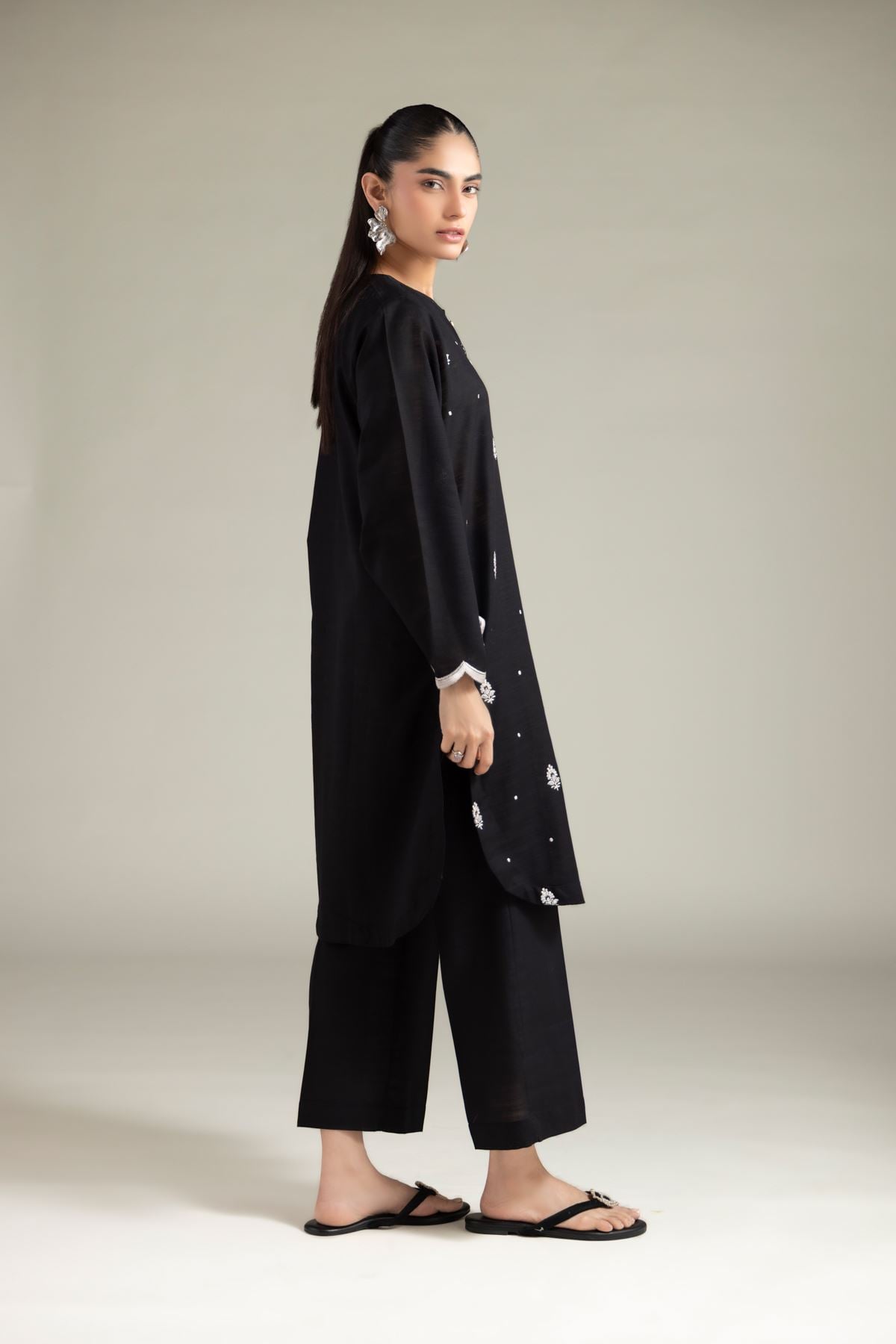 Embroidered Textured Cotton Pants - 1001921060