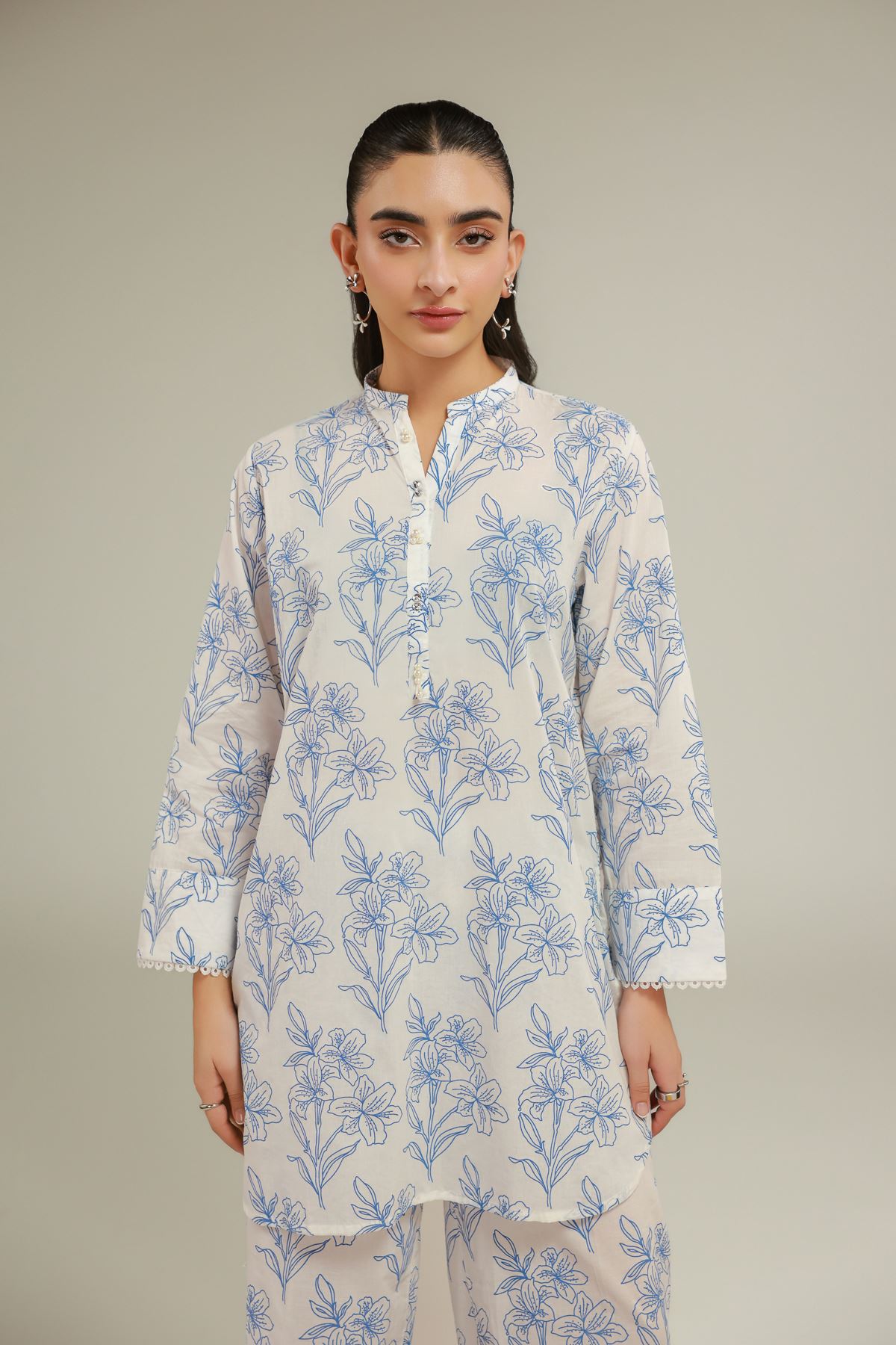 Cambric Floral Lace Kurta - 1-26-137-A-A-VG