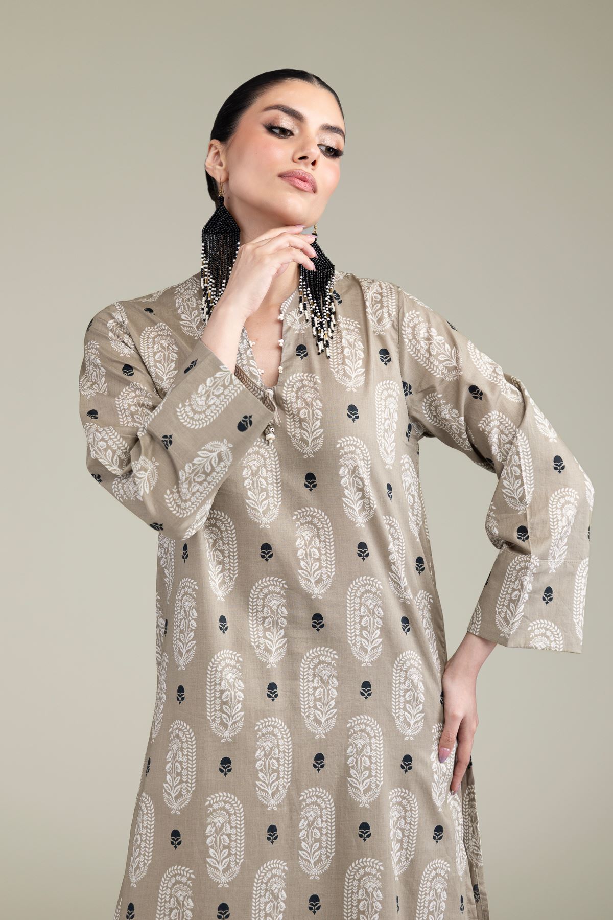 Printed Cambric Paisley Longline Kurta - 25-10-12E6-07BA-VG