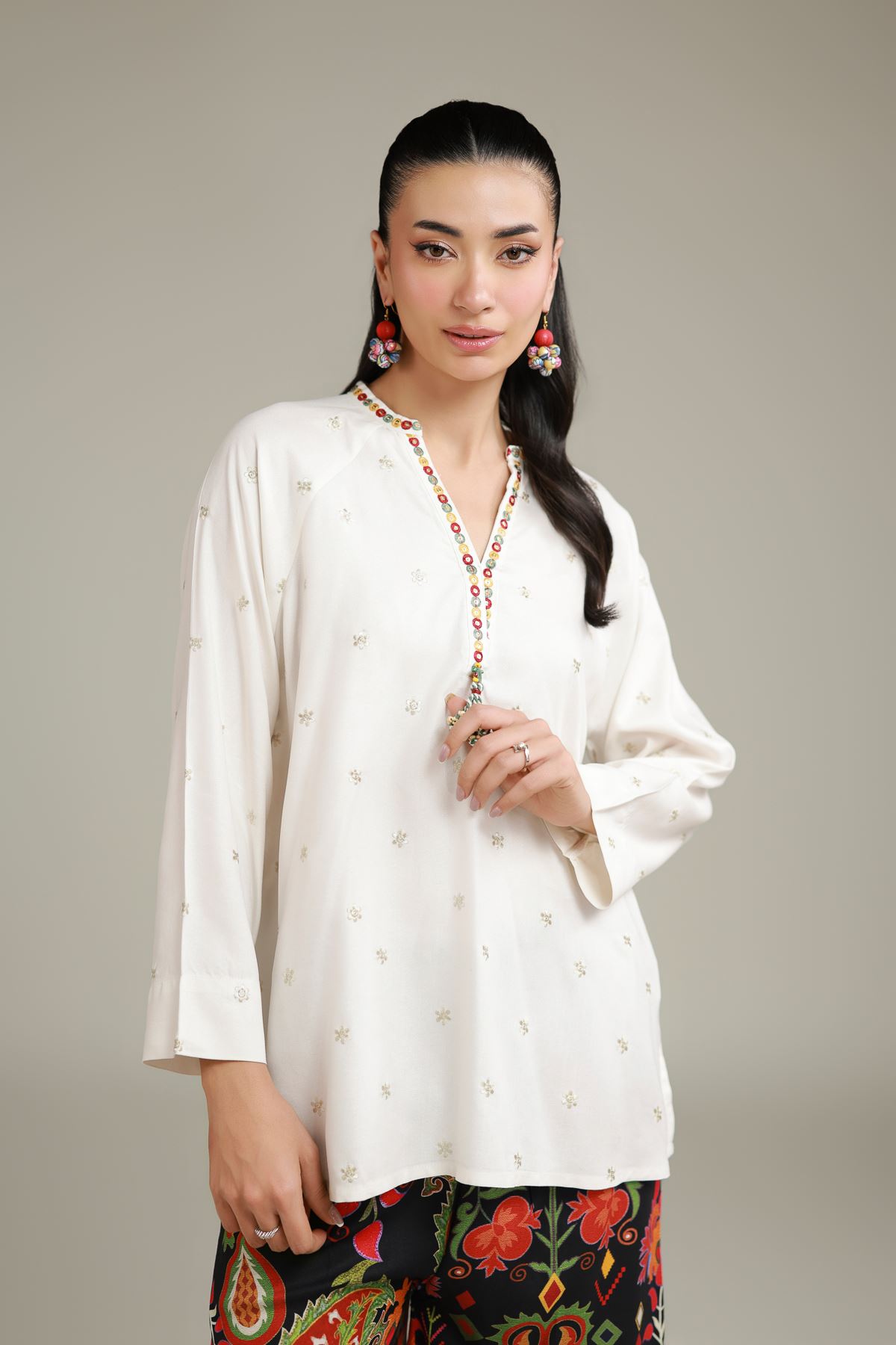 Embroidered Viscose Crepe Viscose V-Neck Tunic - 6-26-103-A-D-VG