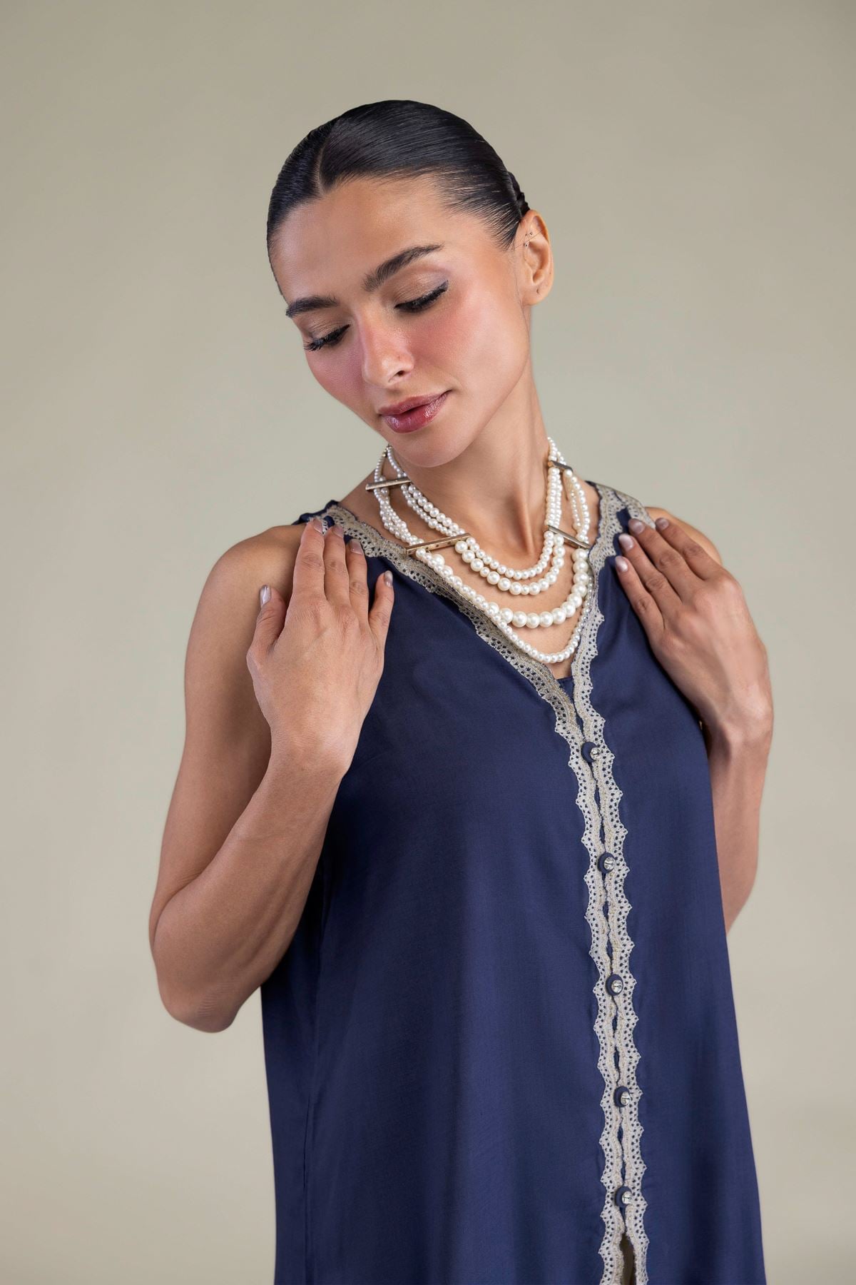 Embroidered Raw Silk Sleeveless V-Neck Kurta - 2-26-202-A-B-VG