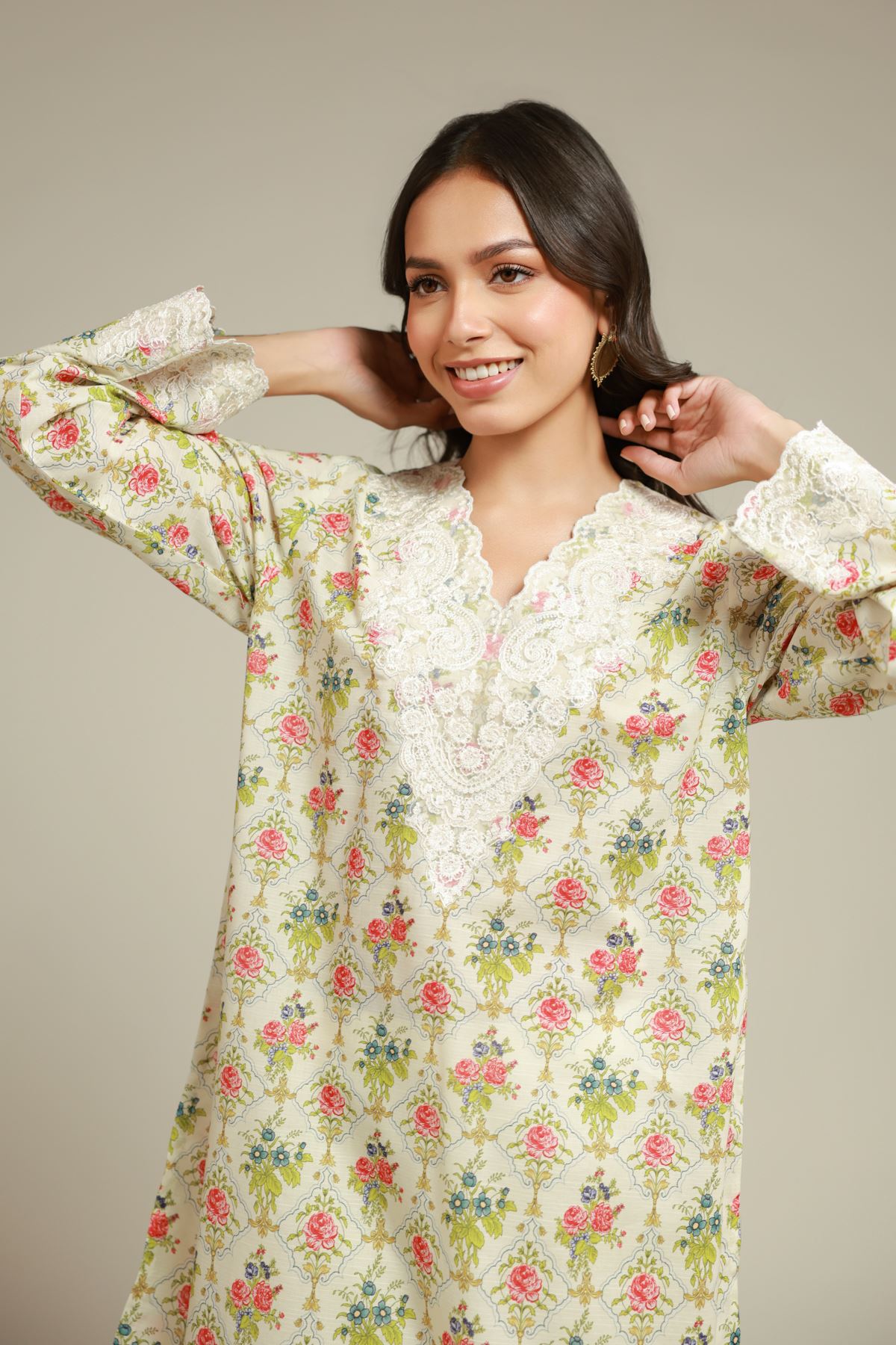 Embroidered Cambric Fabrics 2 Piece - A33-26-104FD2-VG