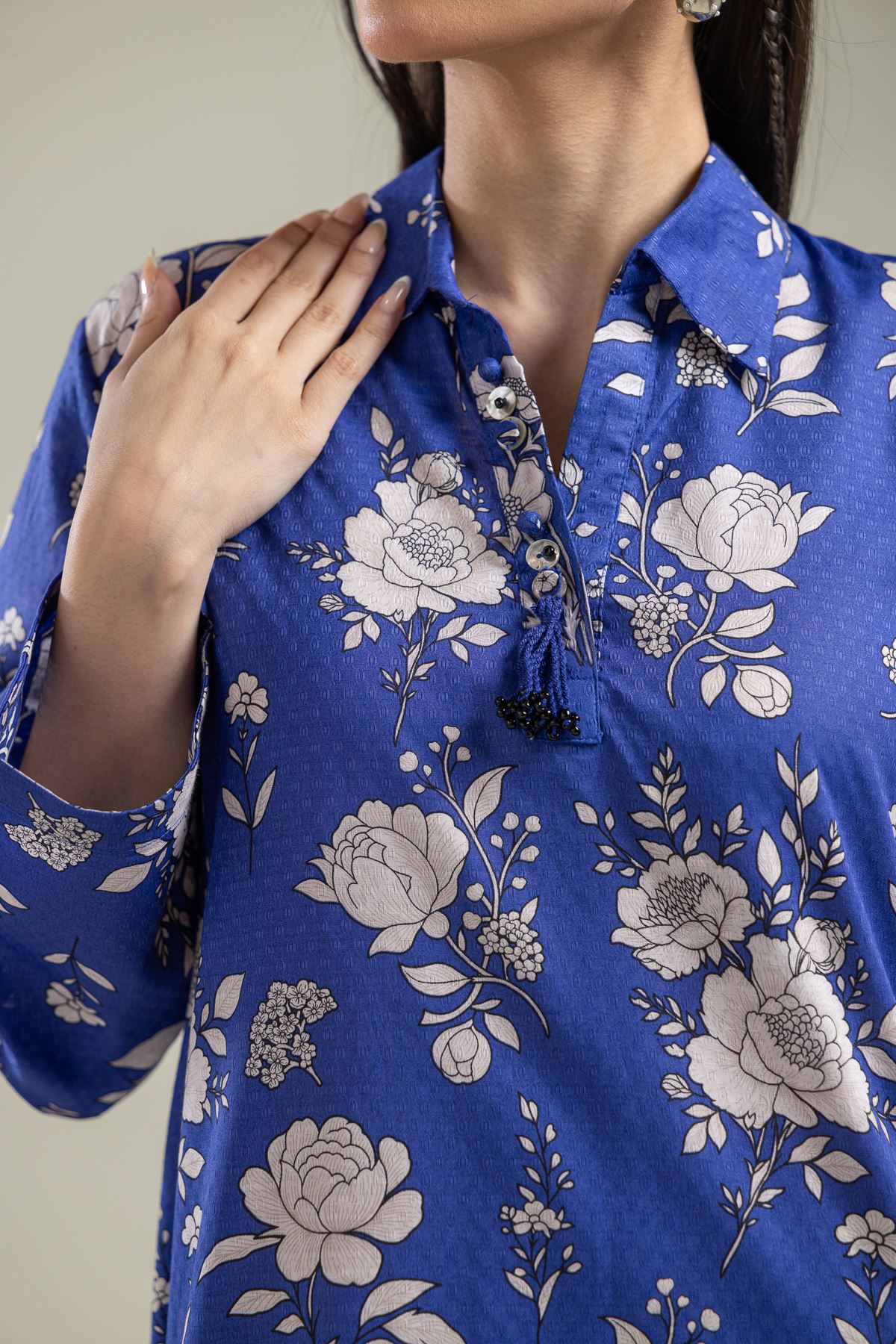 Printed Cotton Dobby Floral Blue Kurta - 1-26-204-A-B2-VG