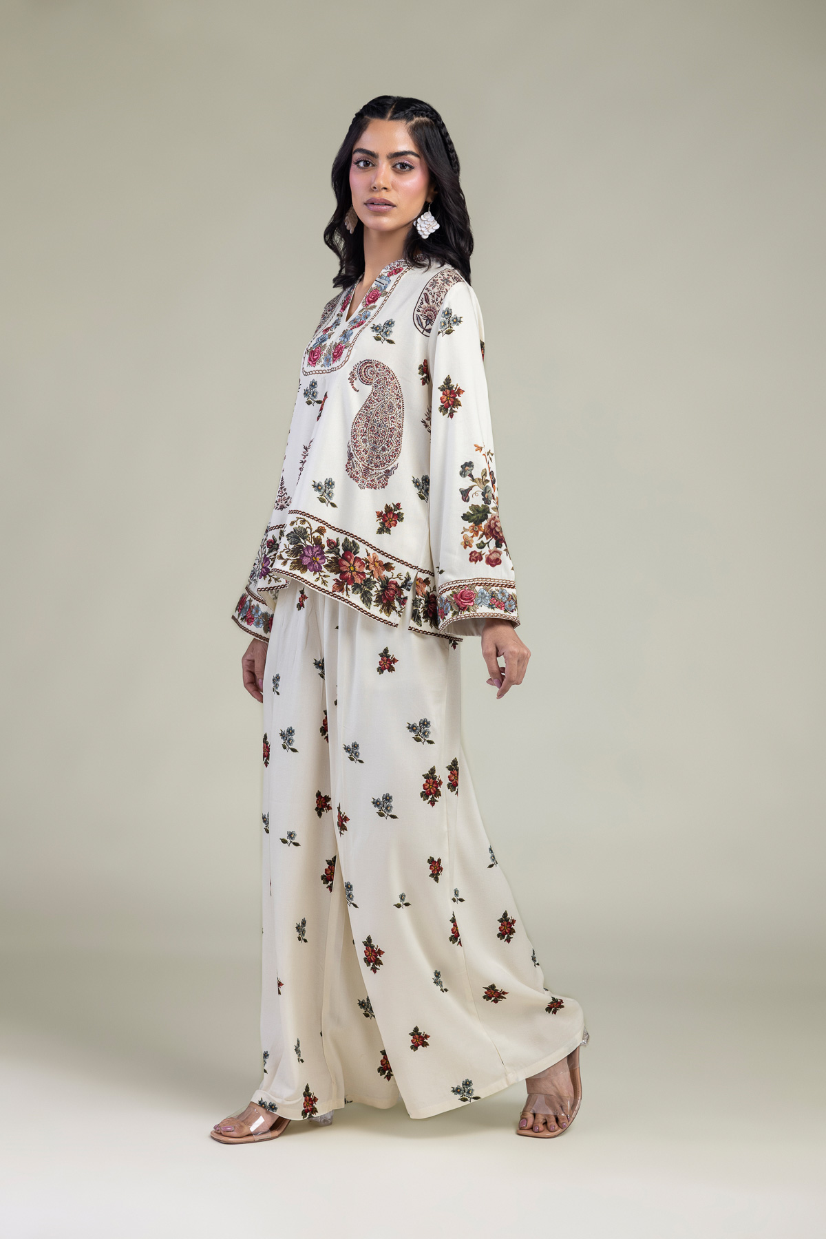 Embroidered Viscose Crepe Floral V-Neck Shirt - 1-26-229-B-F1-VG
