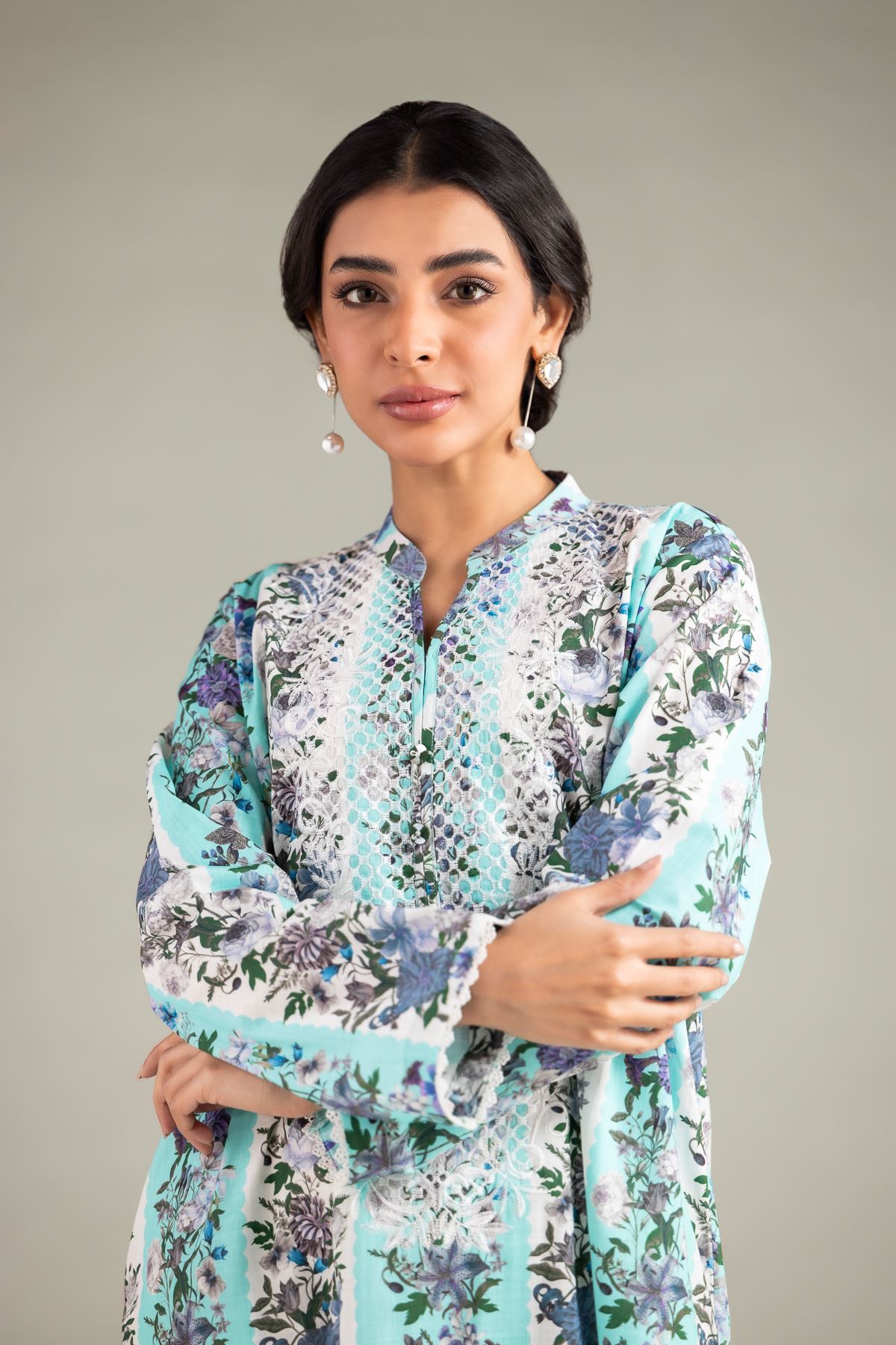 Embroidered Textured Cotton Kurta - 1-26-113-A-G-VG