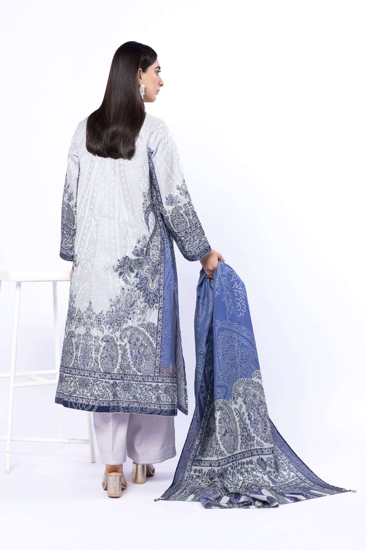 Printed Jacquard Tailored 3 Piece - T-A33-26-108FD-VG