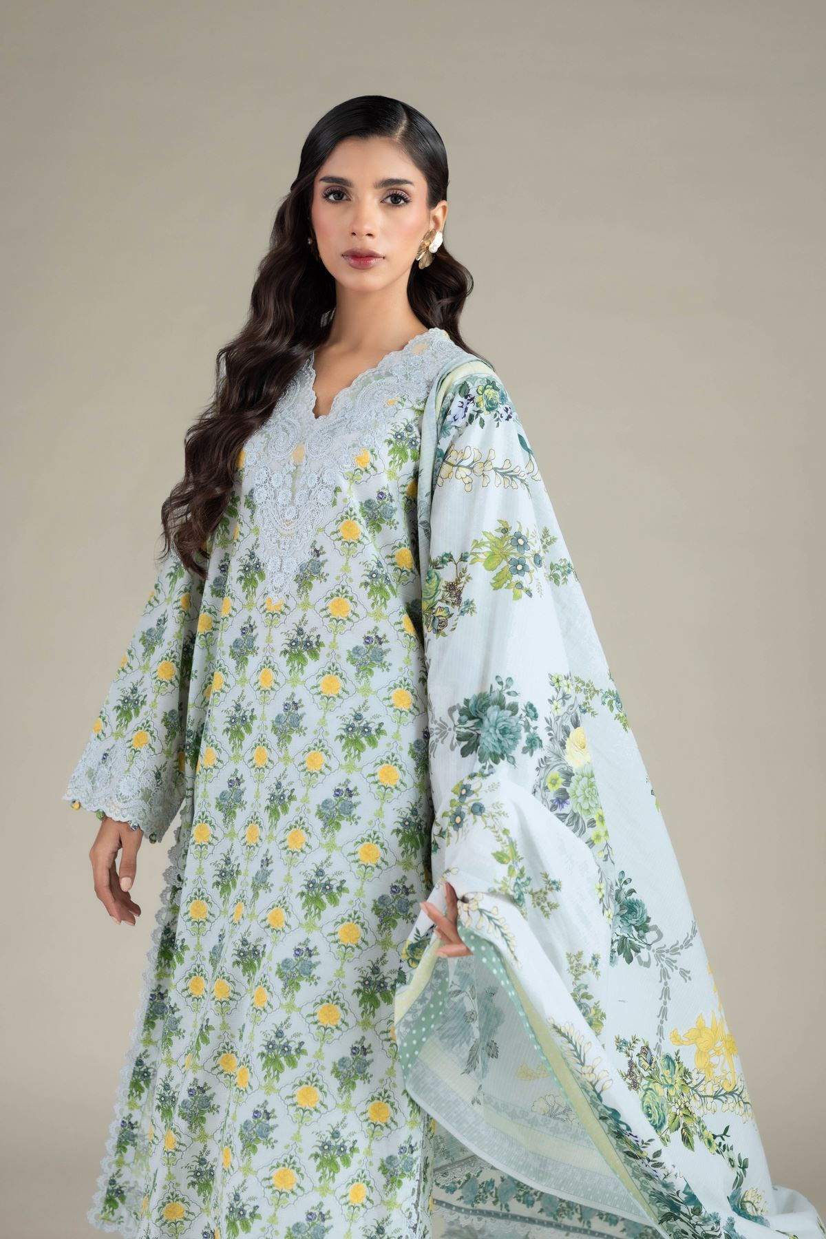 Embroidered Cambric Tailored 3 Piece - T-A33-26-104FD1-VG