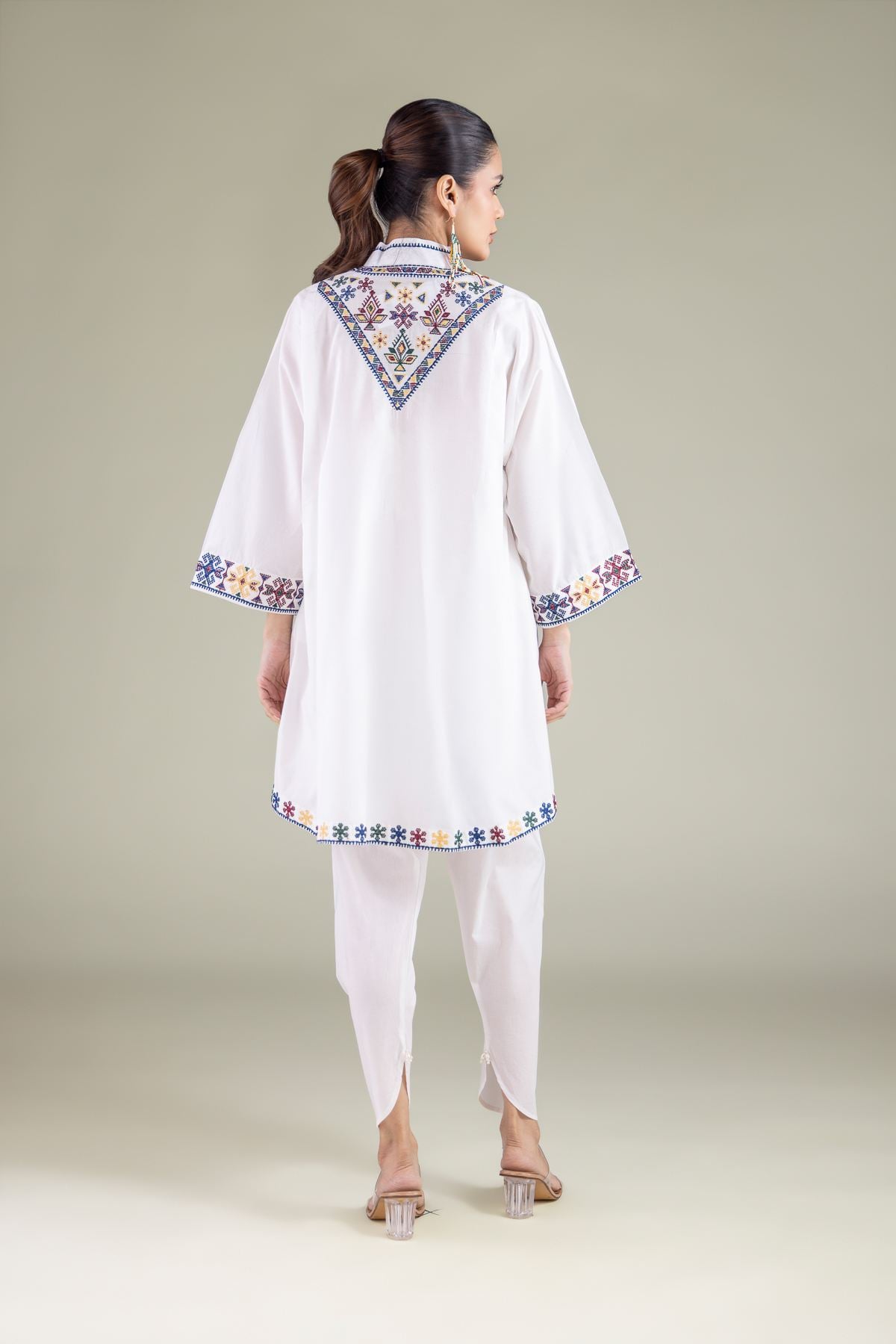 Embroidered Cambric Geometric V-Neck Kurta - 2-26-101-A-D-VG