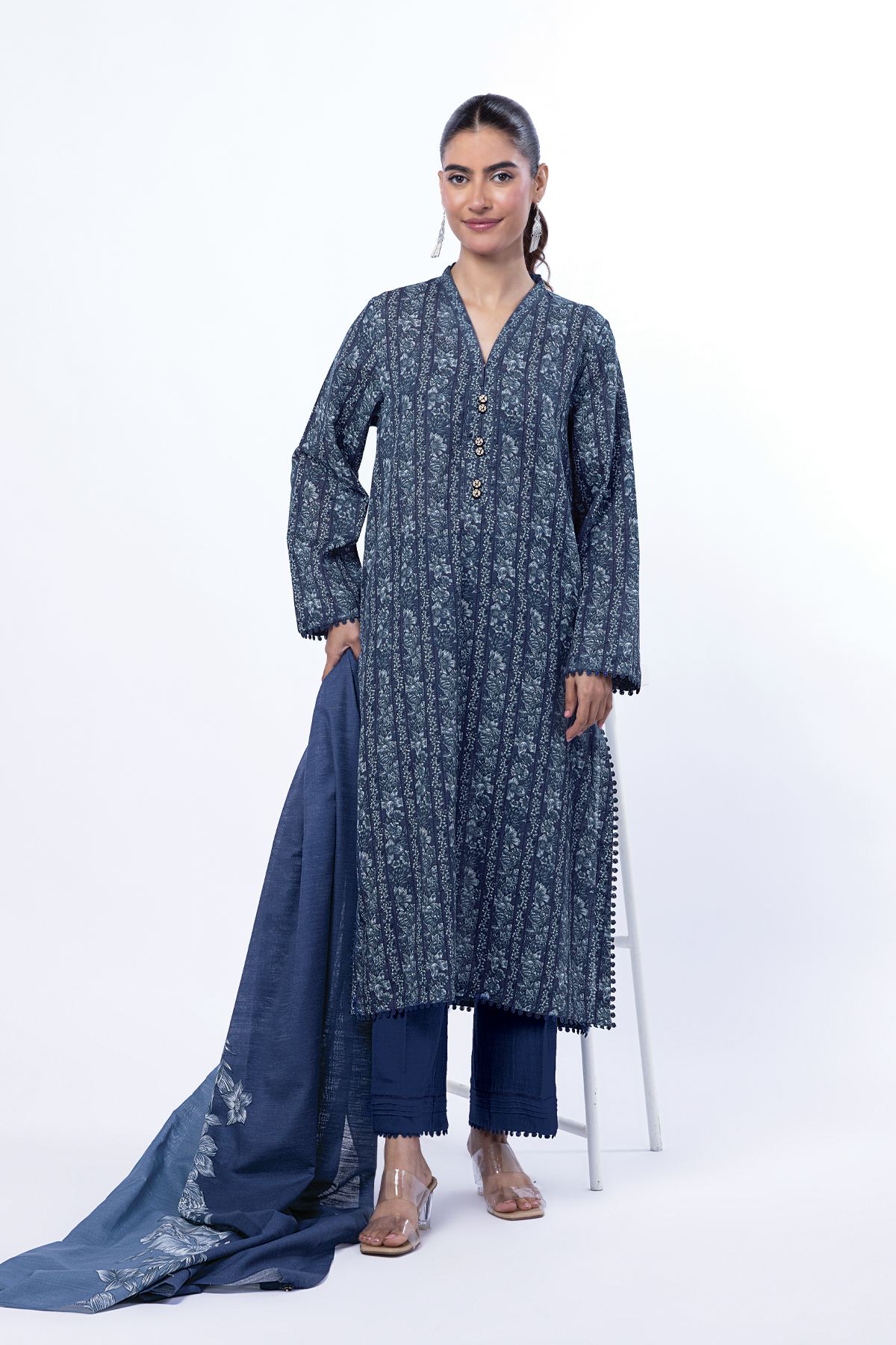 Printed Light Khaddar Tailored 3 Piece - KRN09AST-VG