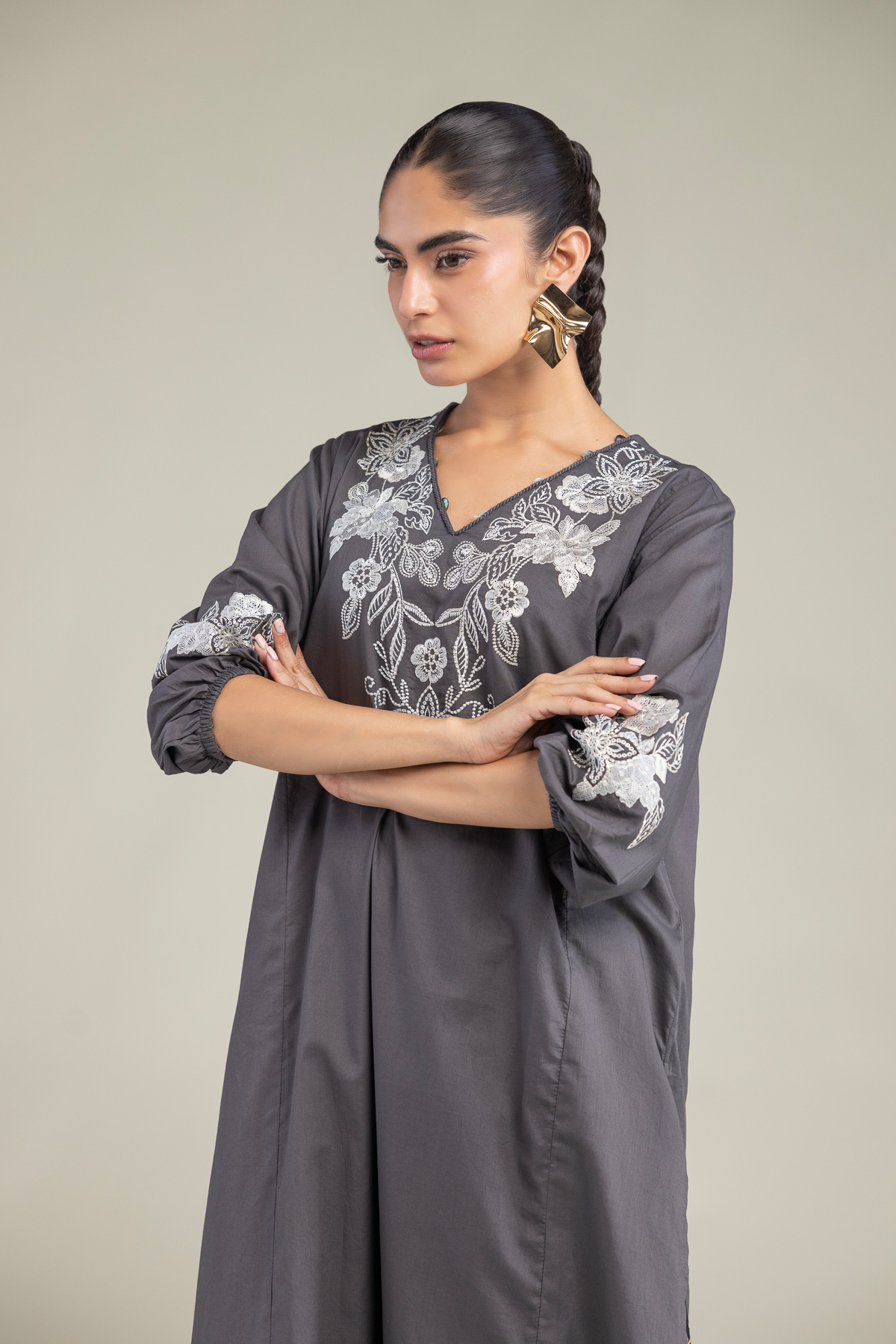 Embroidered Cambric Gray V-neck Kurta - 1-26-102-A-F-VG