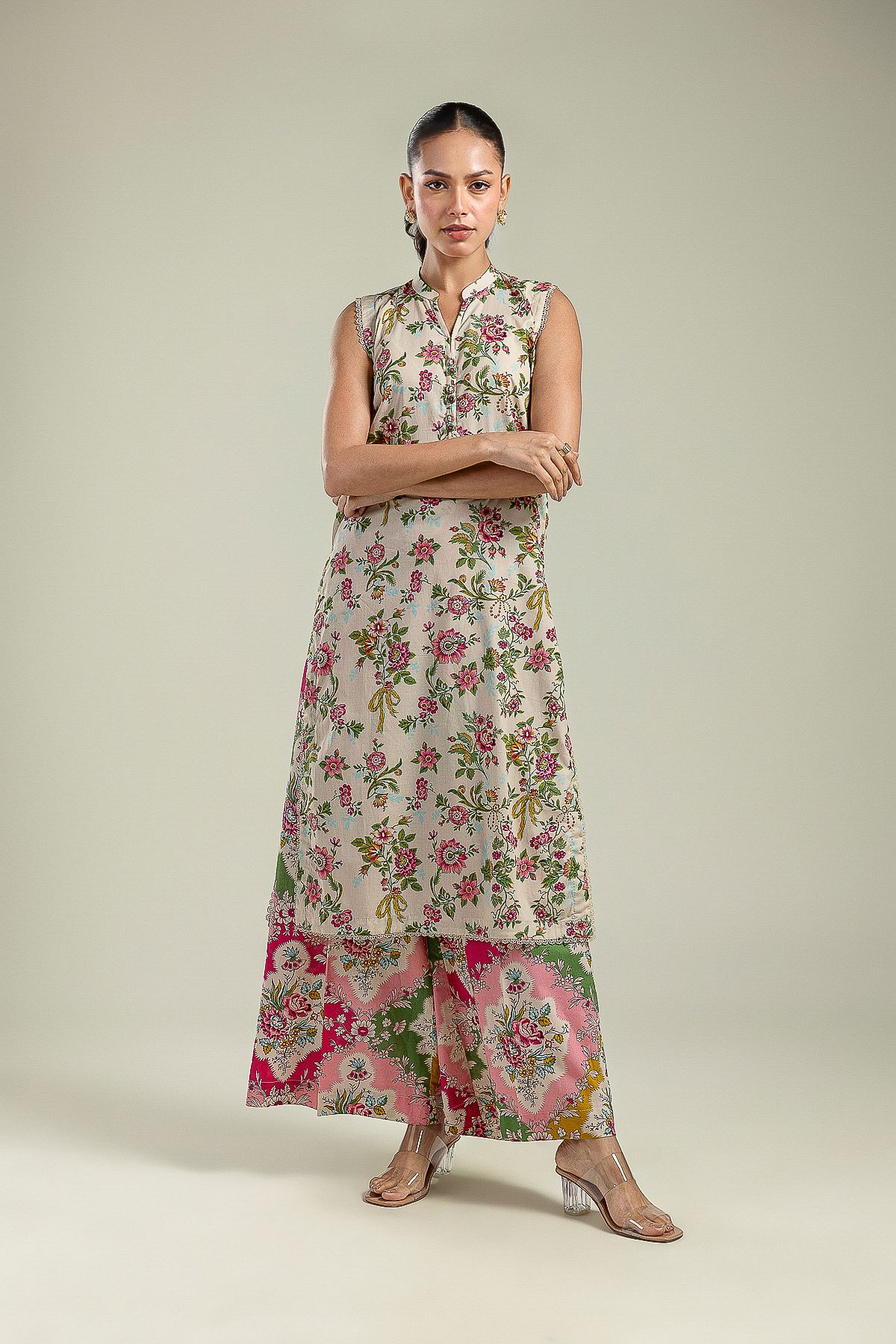 Printed Cambric Floral Cambric Pants - 26-01-2E1-05TA-VG