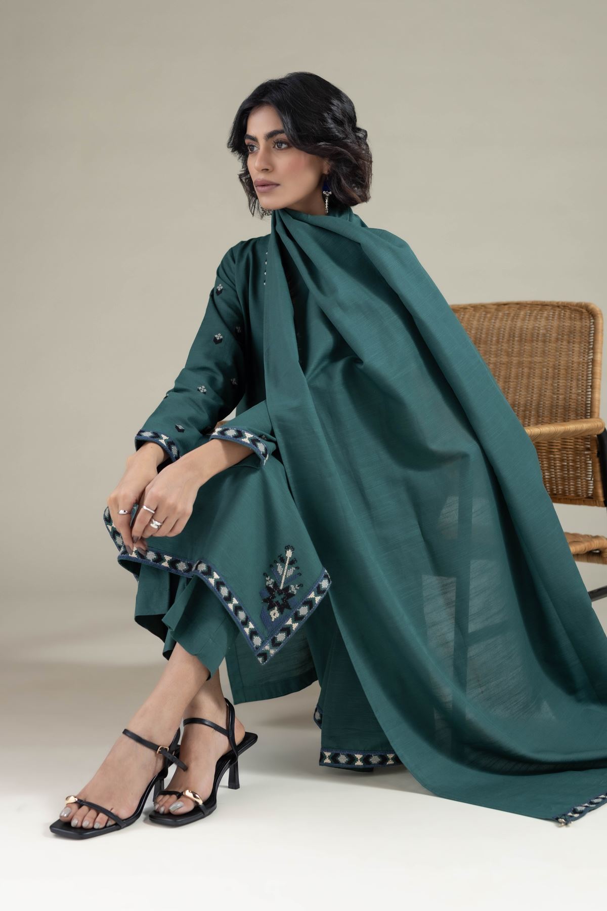 Embroidered Textured Cotton Dupatta - DCH08BC-VG