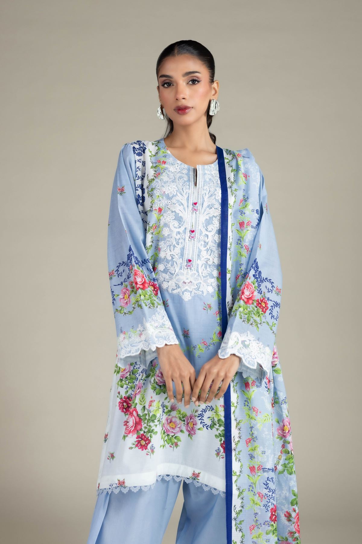 Embroidered Cambric Tailored 3 Piece - T-A33-26-104FD1-VG